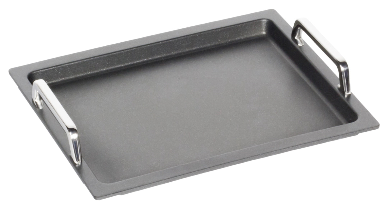 Bratplatte Induktion GN 2/3, H2cm mit Griffen in Schwarz präsentiert im Onlineshop von KAQTU Design AG. Pfanne/Topf ist von AMT