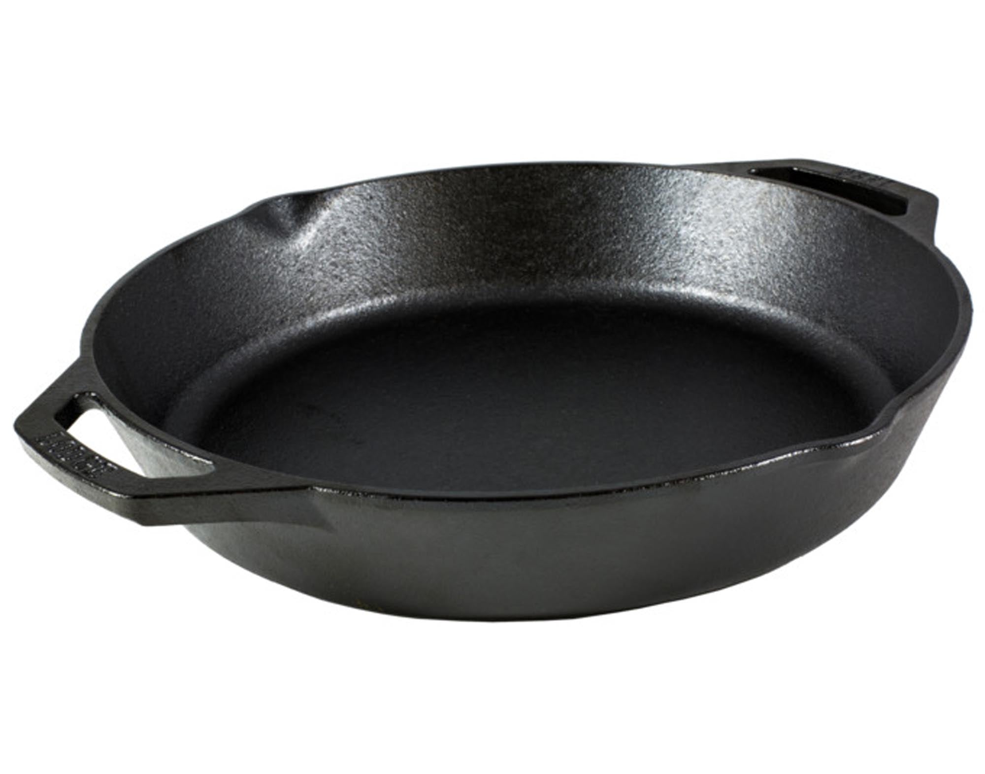 LODGE Gusseisenpfanne mit einem Durchmesser von 30 cm, ideal für Outdoor-Grillen, ausgestattet mit praktischen Griffen für einfachen Transport.