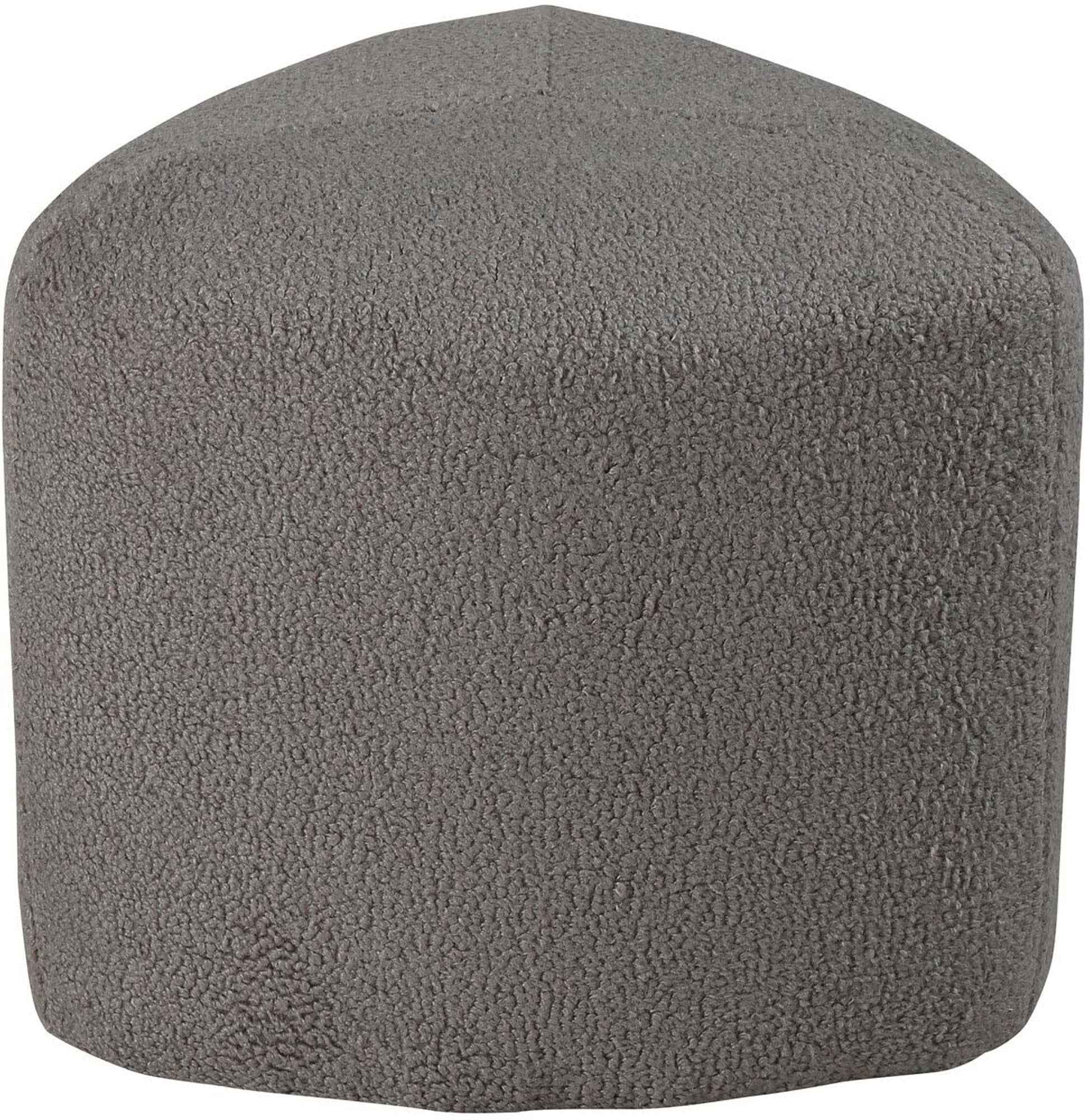 Eleganter Peg Pouf von Venture Home, vielseitig einsetzbar als Hocker oder Fußablage, verleiht jedem Raum einen zeitgemäßen Akzent.