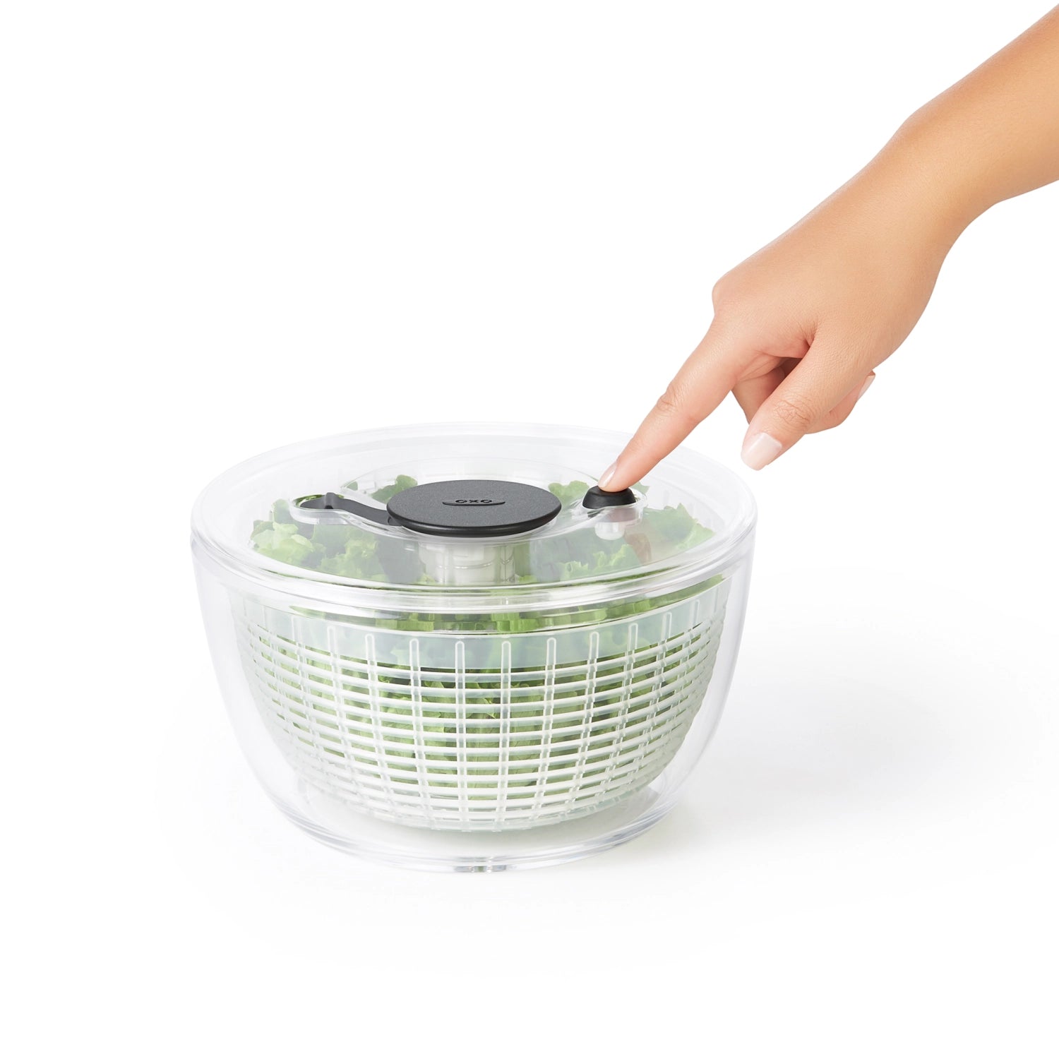 Kleine, runde Salatschleuder von OXO mit 2,7 l, transparentes Design für müheloses Trocknen von Salat und Gemüse, ideal für die tägliche Nutzung.