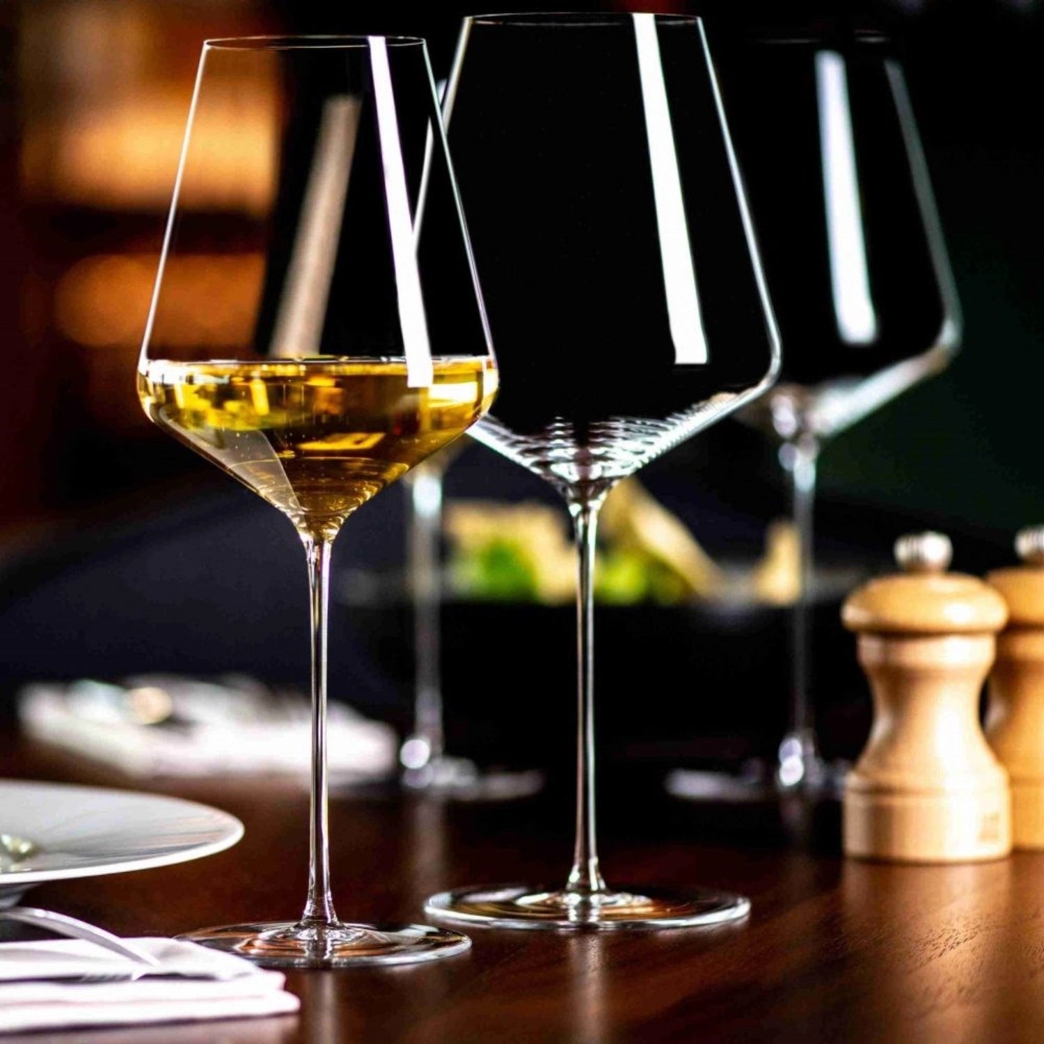 Elegantes 6er Set Sommier Psyche Universalglas 56cl von Lehmann Glass, ideal für jede Weinverkostung und stilvolle Anlässe.
