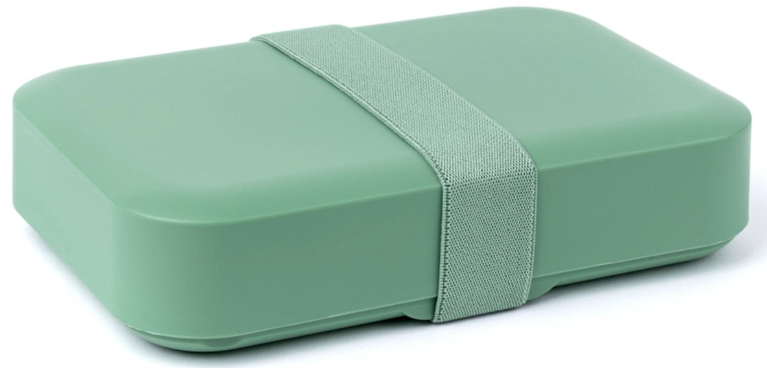Pendelleuchte Eos Esther von Umage, aus natürlichen Federn gefertigt, in elegantem Design, ideal für stilvolle Innenräume.