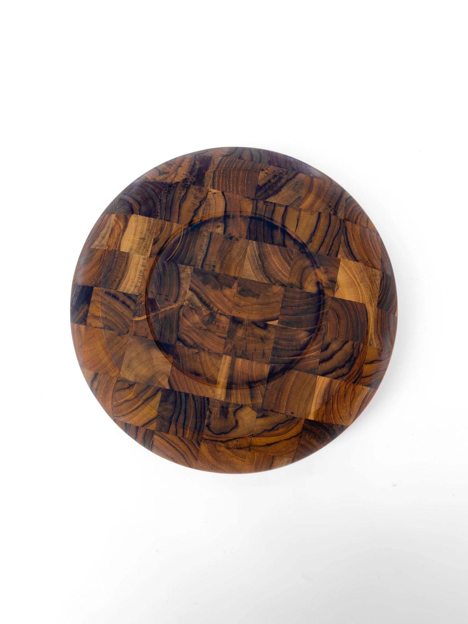 Stilvolle Moon Salatschale aus edlem Holz, 35 cm Durchmesser und 15 cm hoch, perfekt für ansprechende Tischpräsentationen.