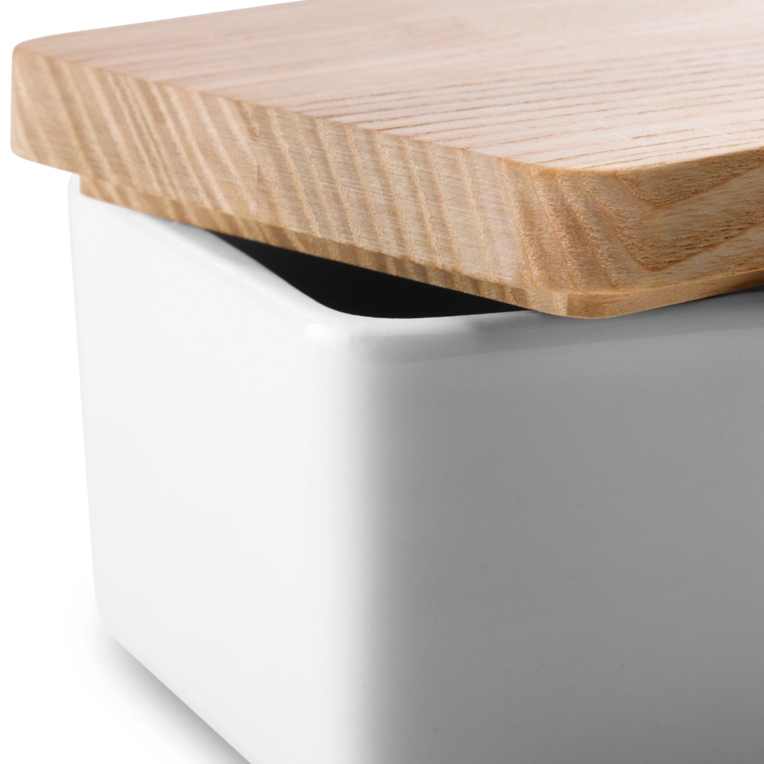 Schlichte Butterdose aus hochwertigem Eschenholz, 14 cm, perfekt für die stilvolle Aufbewahrung und Präsentation von Butter.