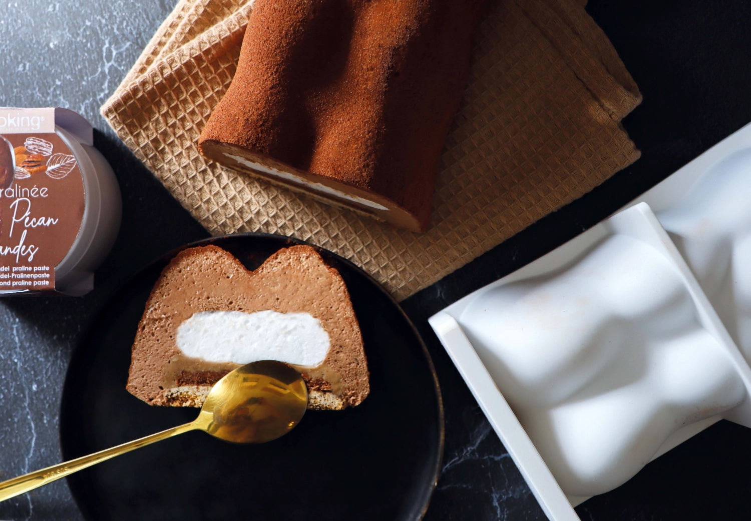 Große Silikon-Backform in Form eines Teddybären, ideal für originelle Kuchen und süße Leckereien von Scrap Cooking.