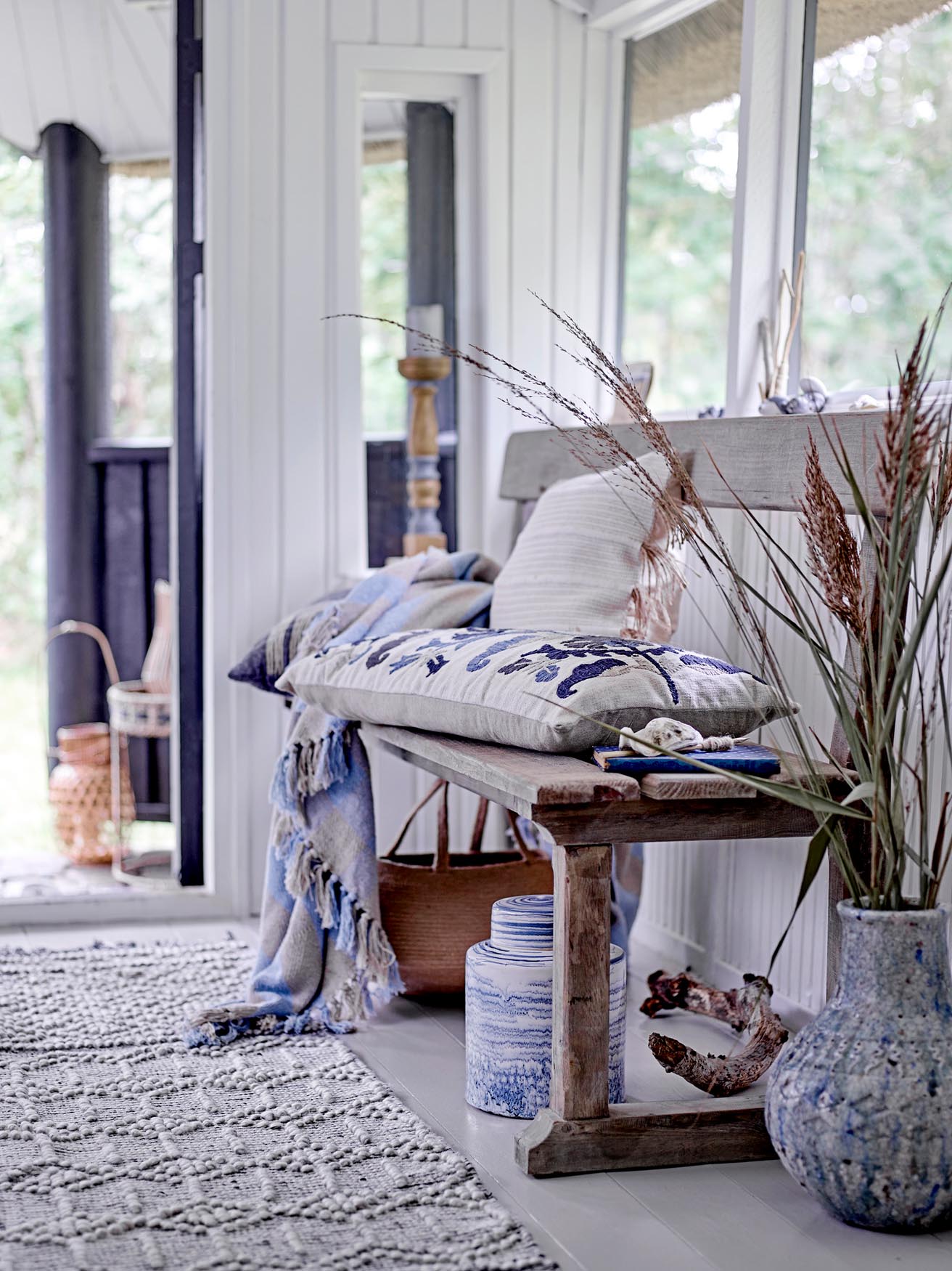 Moderner Maisy Teppich in Grau aus Polyester von Creative Collection, stilvoll und vielseitig für jedes Interieur.