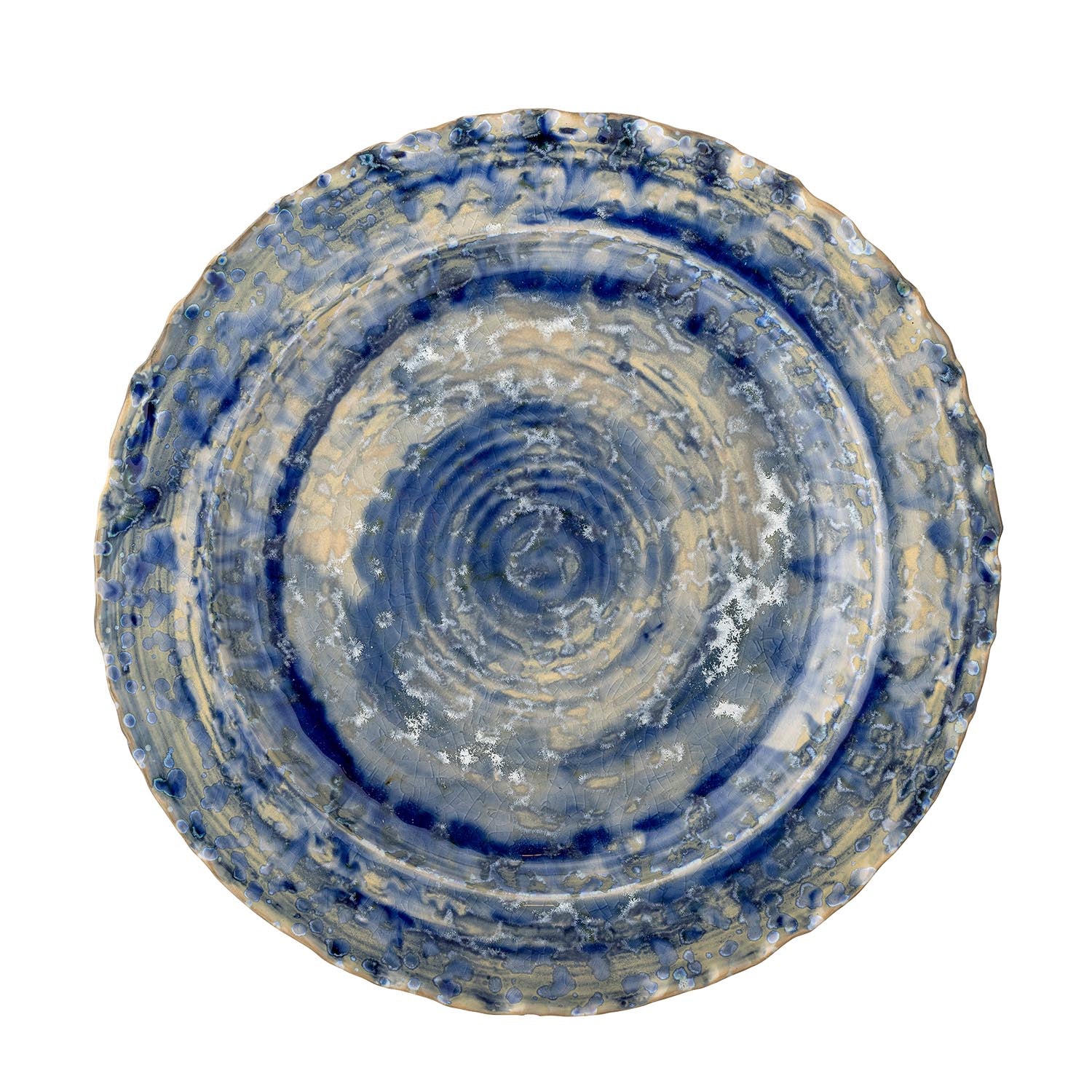 Die Rowan Servierplatte aus blauem Steingut von Creative Collection kombiniert stilvolles Design mit praktischer Vielseitigkeit.