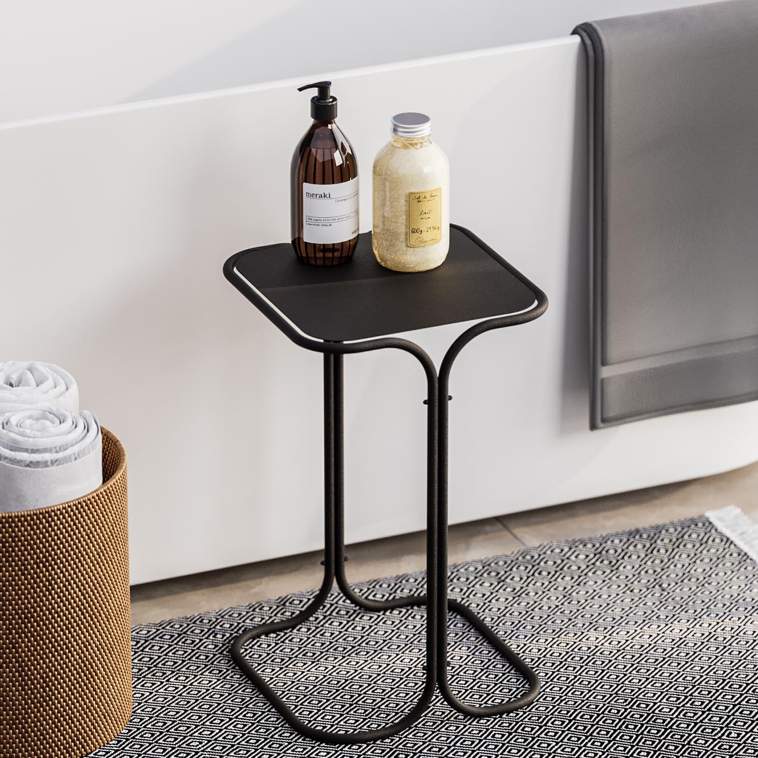 Schwarzer SHB Sofatisch von Hanah Home: Hochwertiger Metalltisch, der Eleganz und Langlebigkeit vereint. Perfekt für jedes Zuhause.