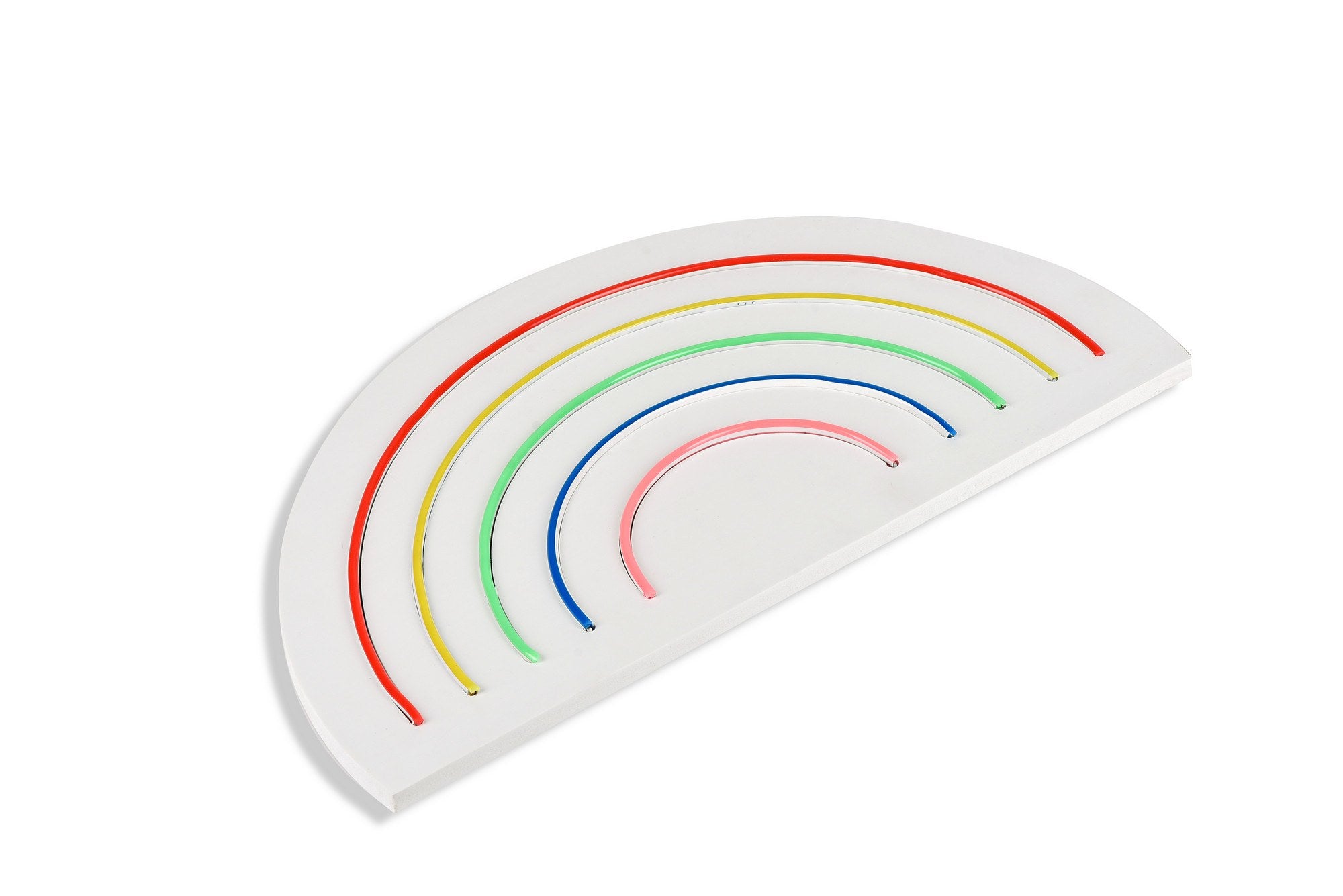 Verleihen Sie Ihrem Raum mit der Rainbow Wandleuchte von Wallity einen magischen Farbglanz! Diese flexible, wasserdichte LED-Beleuchtung schafft ein einladendes Ambiente.