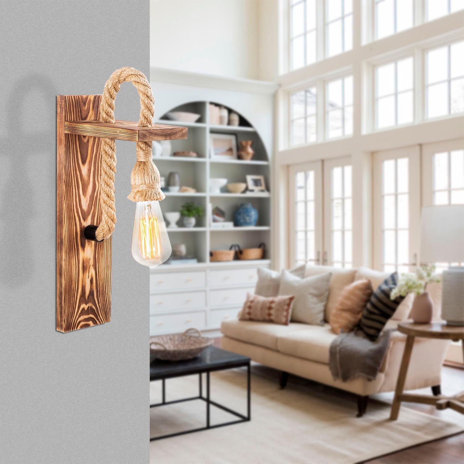 Entdecken Sie die Erebos Wandleuchte aus Holz von Opviq – ein stilvolles Lichtobjekt, das Wärme und Eleganz in jeden Raum bringt.