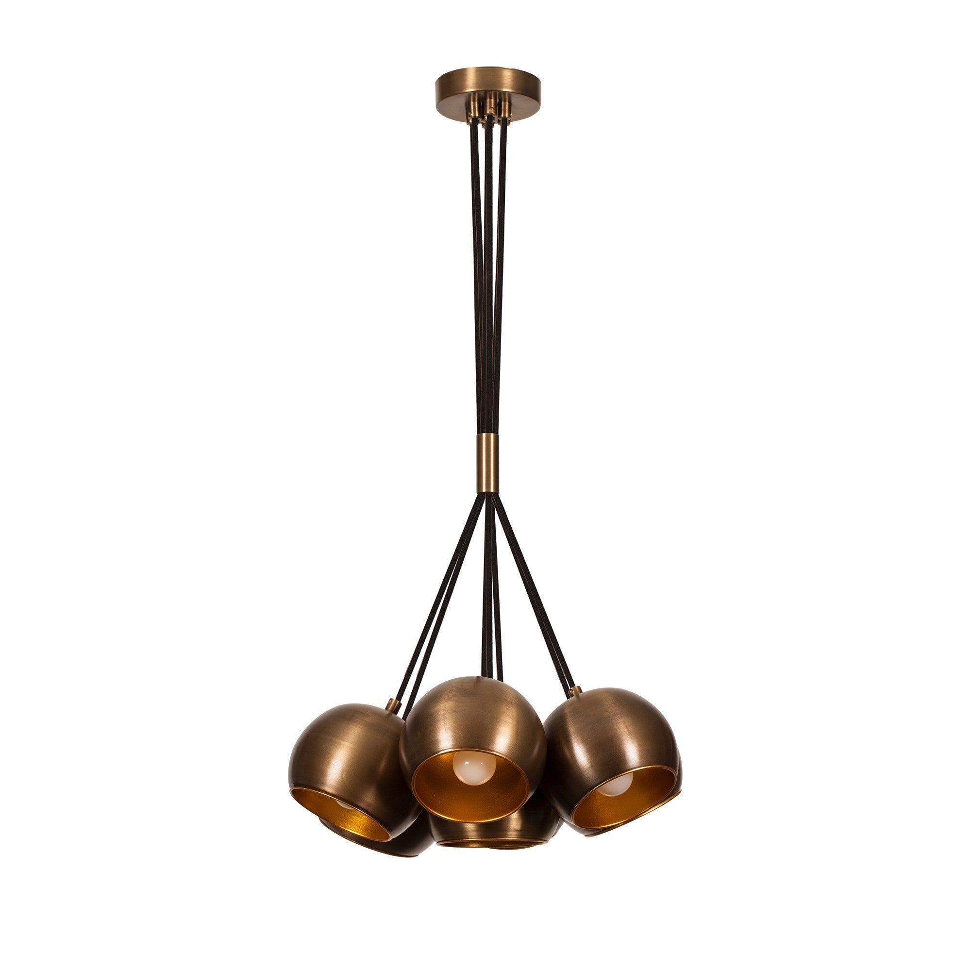 Entdecken Sie die Sivani Pendelleuchte von Opviq – ein stilvoller Vintage-Kronleuchter, der mit seinem raffinierten Design und der nostalgischen Kupfer-Oberfläche jeden Raum aufwertet.