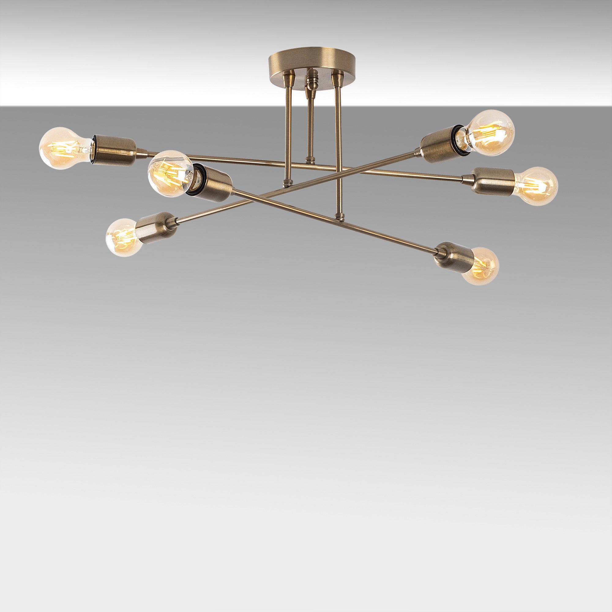 Entdecken Sie die Fleur Pendelleuchte von Opviq – ein eleganter Vintage-Kronleuchter, der mit seinem charmanten Design und individueller Lichtgestaltung jeden Raum aufwertet.