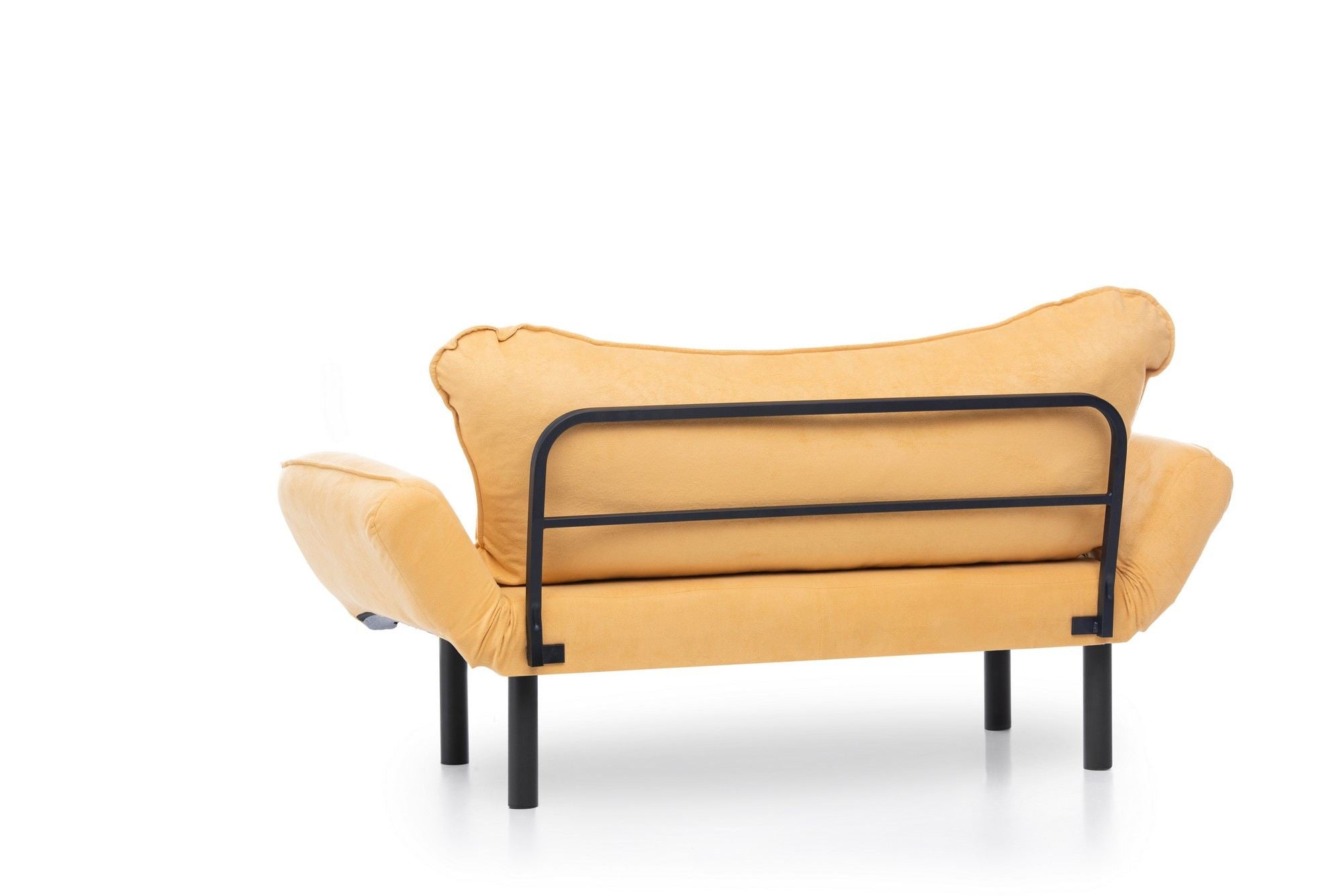 Elegantes Chatto Bettsofa in warmem Senfgelb – vielseitiges 2-Sitzer Sofa, perfekt für entspannte Stunden und als Schlafplatz.