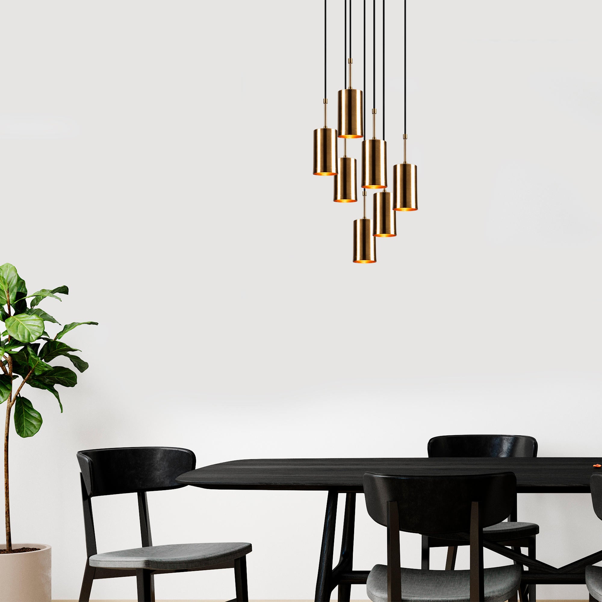 Verleihen Sie Ihrem Zuhause mit der Kem Pendelleuchte von Opviq in Gold und Schwarz einen Hauch von Eleganz und modernem Glamour.