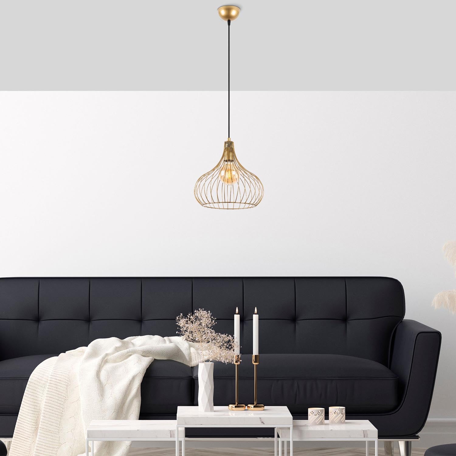 Elegante Teldamla Pendellampe in glänzendem Gold, ideal für stilvolle Innenräume. Hochwertige Verarbeitung von Opviq.