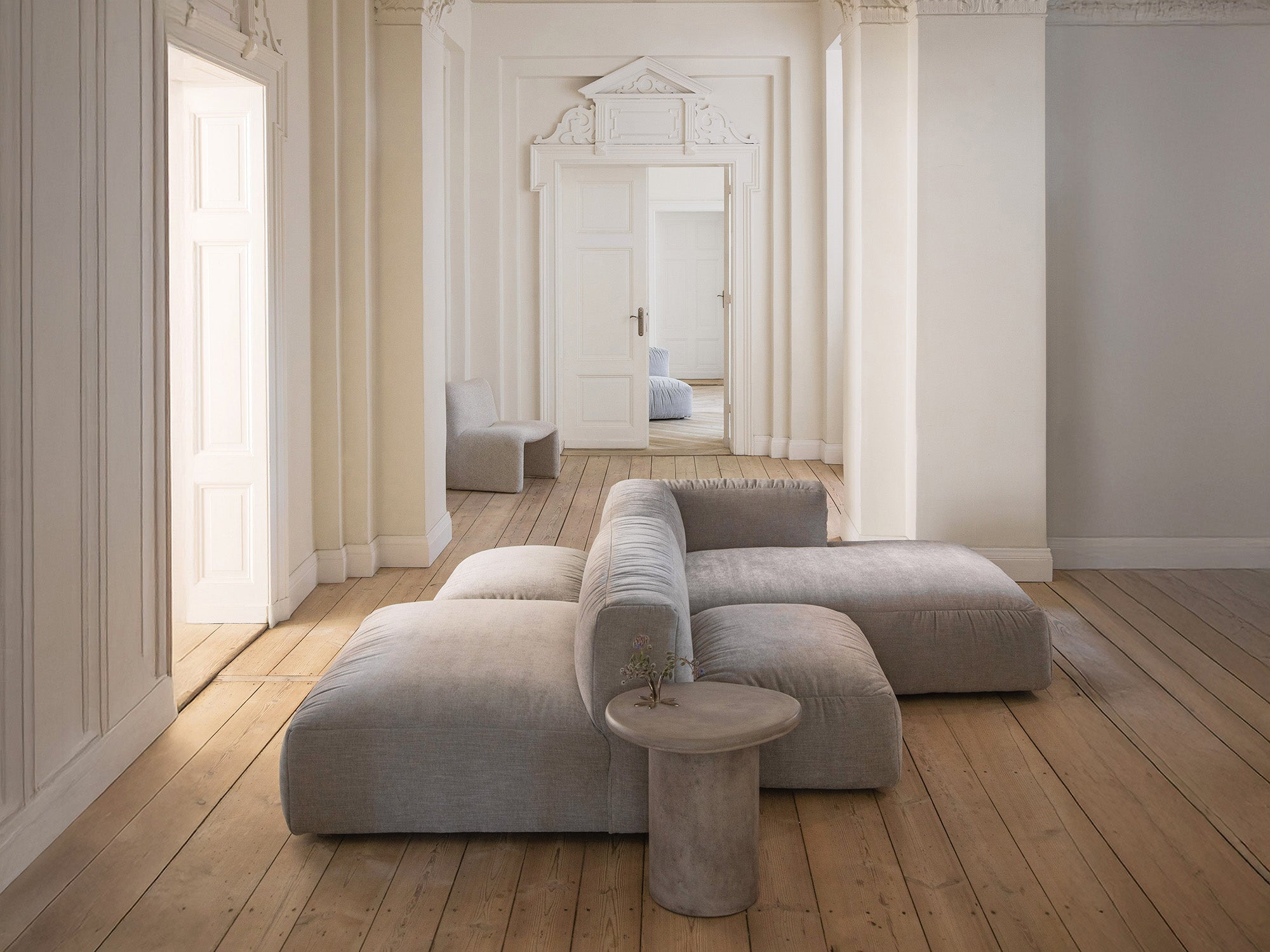 Eleganter Martina Modul Armless 1 Sitzer in hellem Grau, ideal für moderne Wohnräume und vielseitige Sofa-Kombinationen.