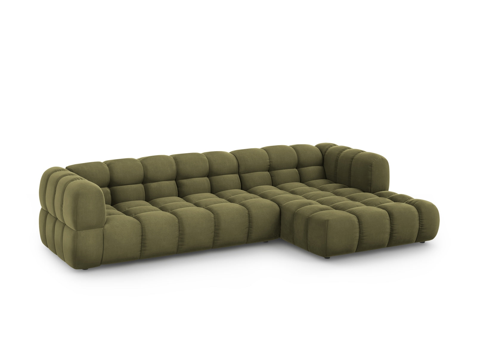 Elegantes Sky Velour Ecksofa in sanftem Hellgrün, ideal für moderne Wohnräume. Modulares Design für individuelle Anpassung.