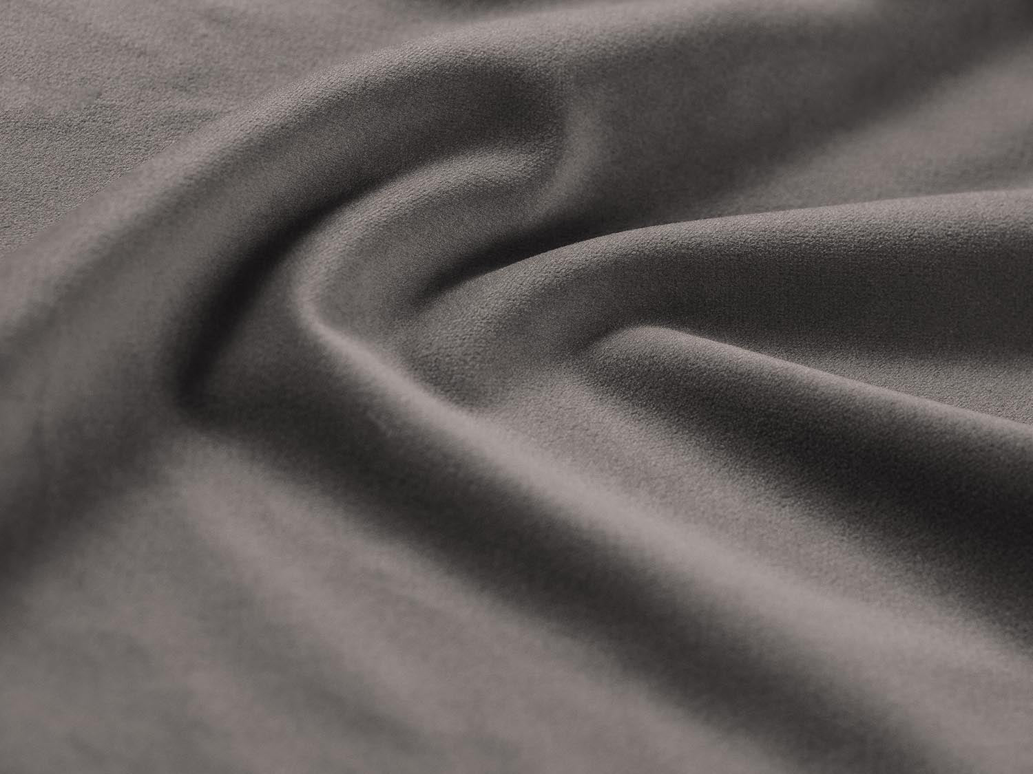 Elegantes 7-Sitzer Kyoto Velour Panoramic Sofa mit Stauraum und Schlaffunktion, ideal für gemütliche Abende und Übernachtungsgäste.