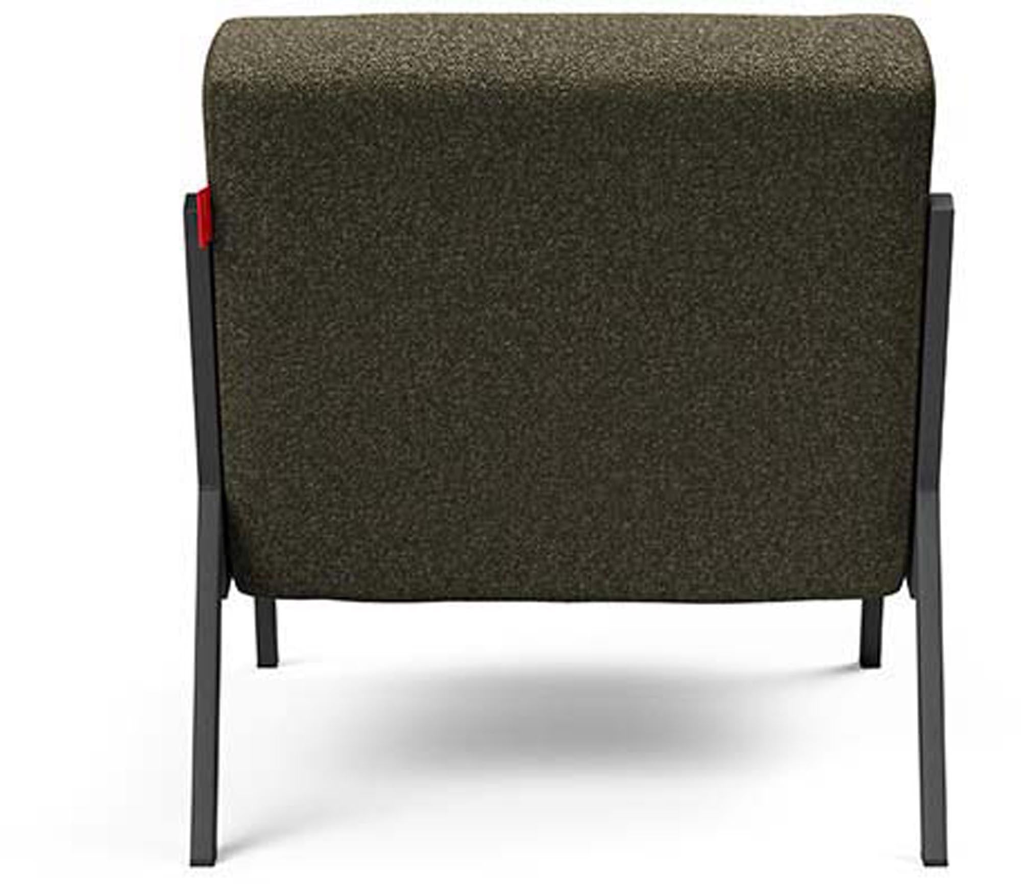 Eleganter Vikko Sessel von Innovation Living, perfekt für komfortable Sitzgelegenheiten und ein modernes Wohnambiente.