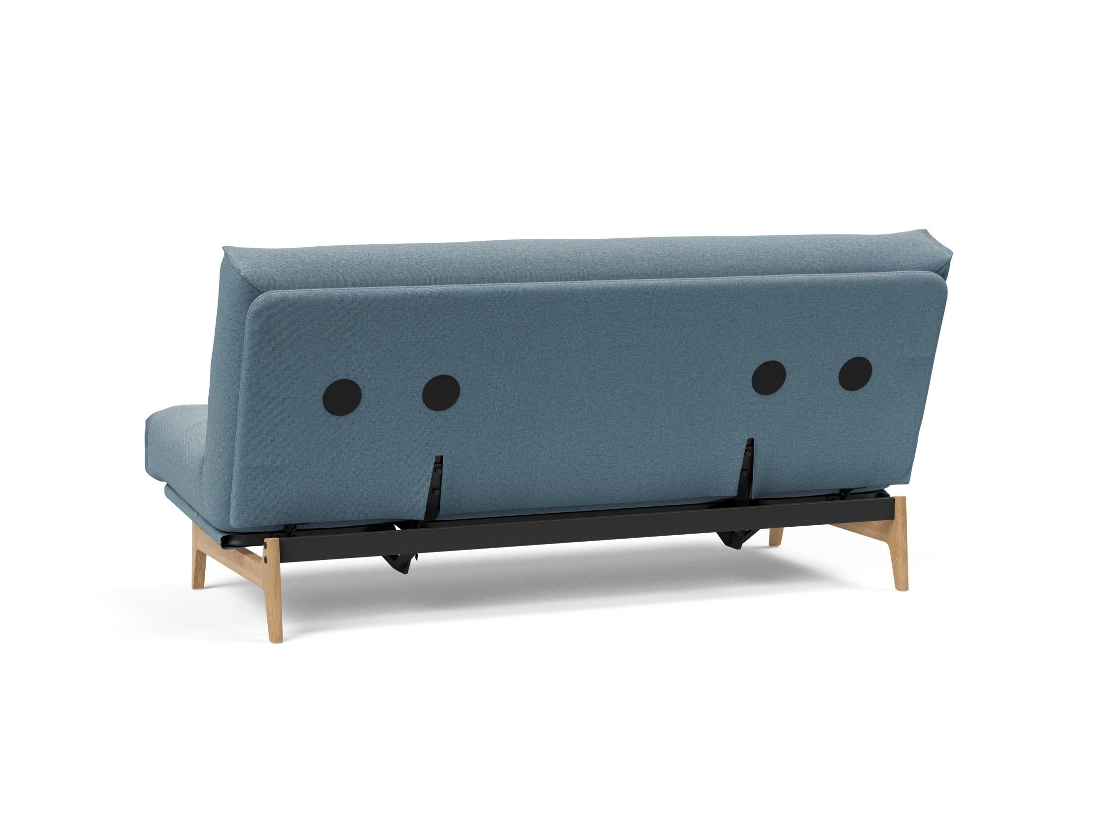 Modernes Aslak 140 Bettsofa Nordic mit weichem Soft Spring Bezug, ideal für gemütliche Stunden und vielseitige Wohnraumgestaltung.