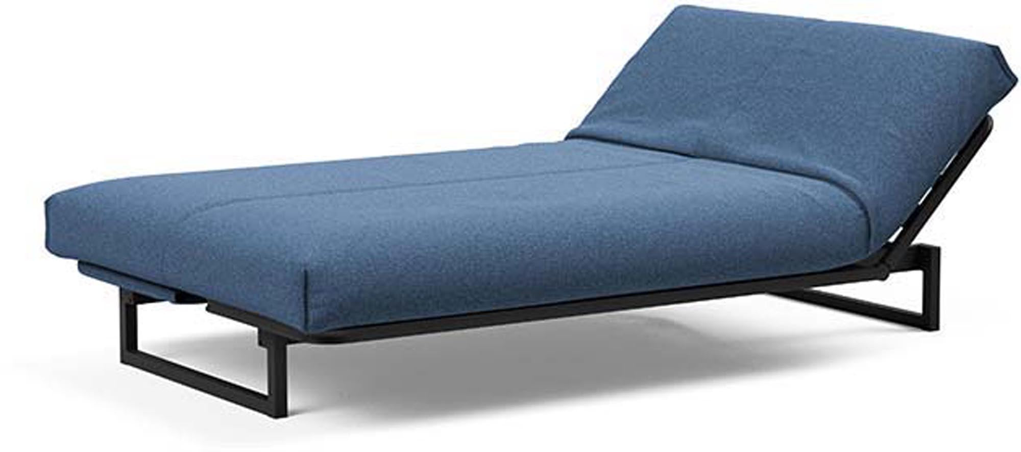 Stylisches Fraction 120 Bettsofa mit Nordic Cover von Innovation Living, perfekt für entspannte Abende und modernes Interieur.