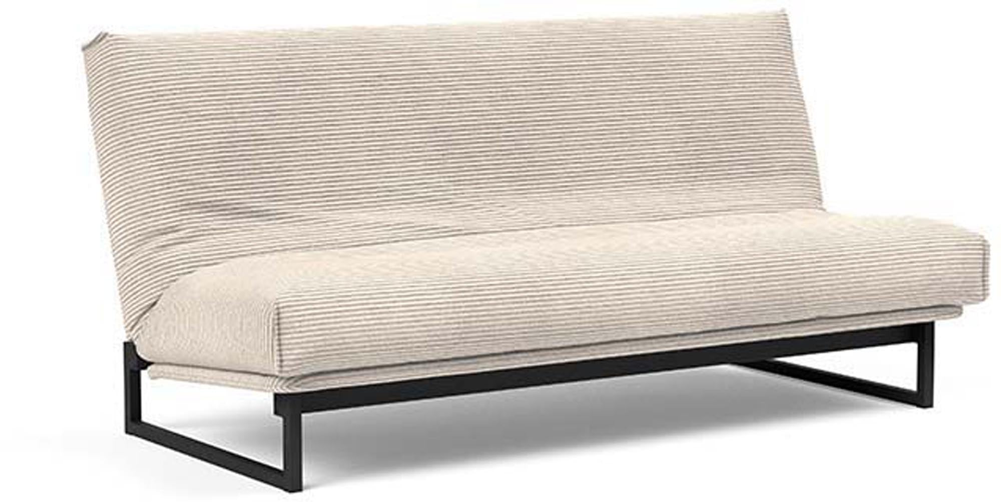 Stylisches Fraction 140 Bettsofa mit Nordic Cover von Innovation Living, ideal für kleine Räume und entspannte Abende.