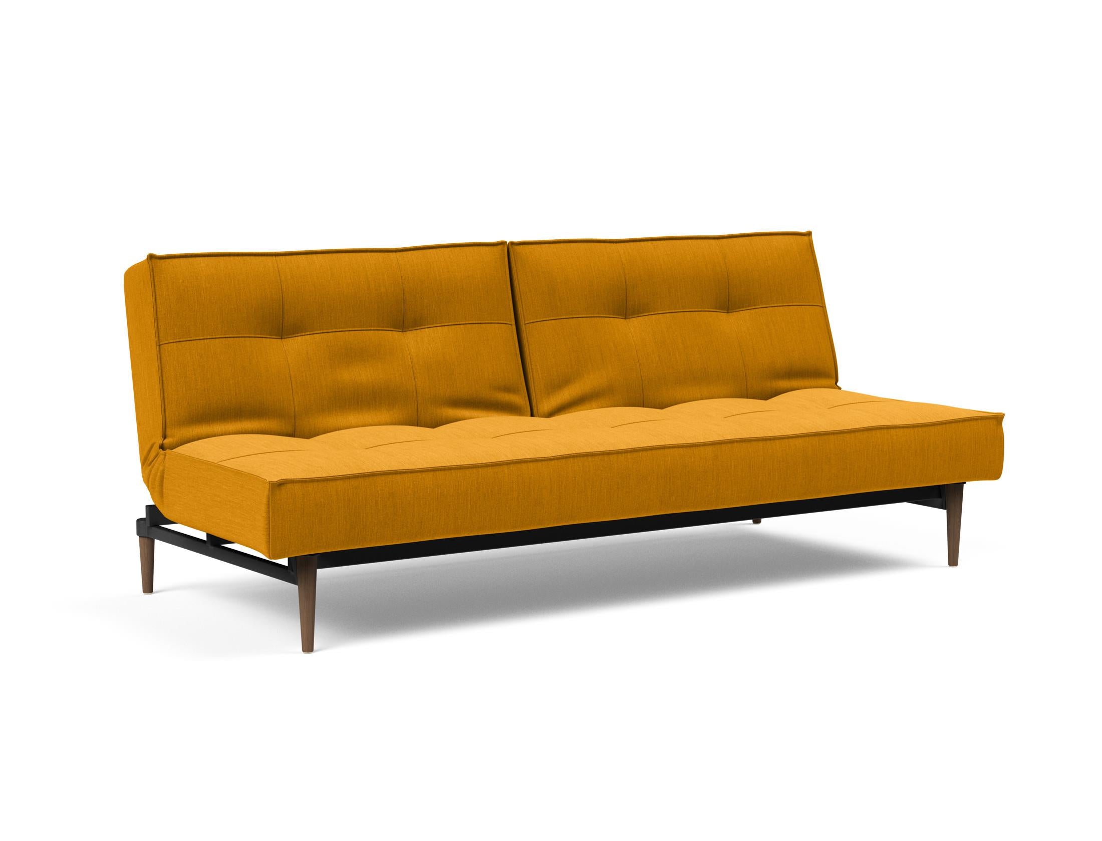 Entdecken Sie das Splitback Sofabett 115 Styletto von Innovation Living – stilvoll, funktional und ideal für jeden Raum.