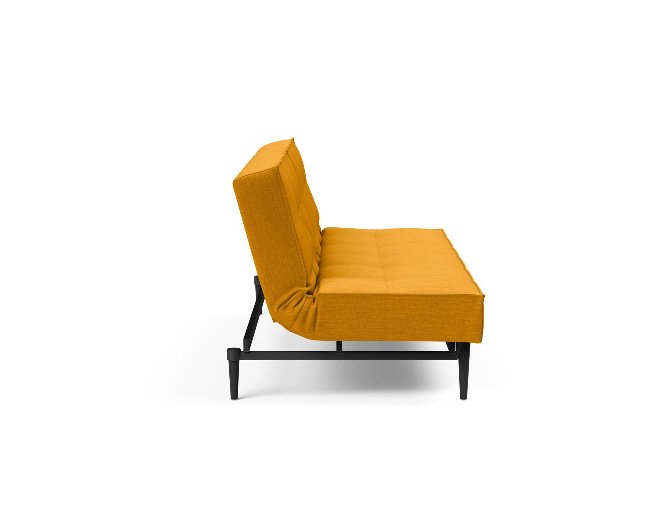 Modernes Splitback Sofabett 115 Styletto von Innovation Living, perfekt für multifunktionale Räume und entspannende Nächte.