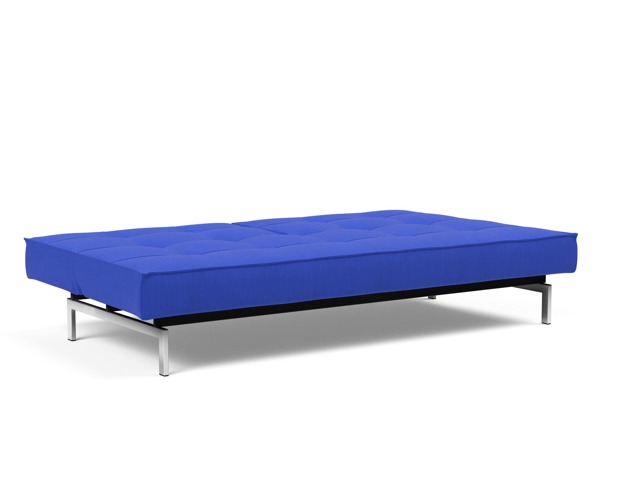 Modernes Splitback Sofabett 115 Chrom von Innovation Living, ideal für multifunktionale Räume und gemütliche Schlafgelegenheiten.