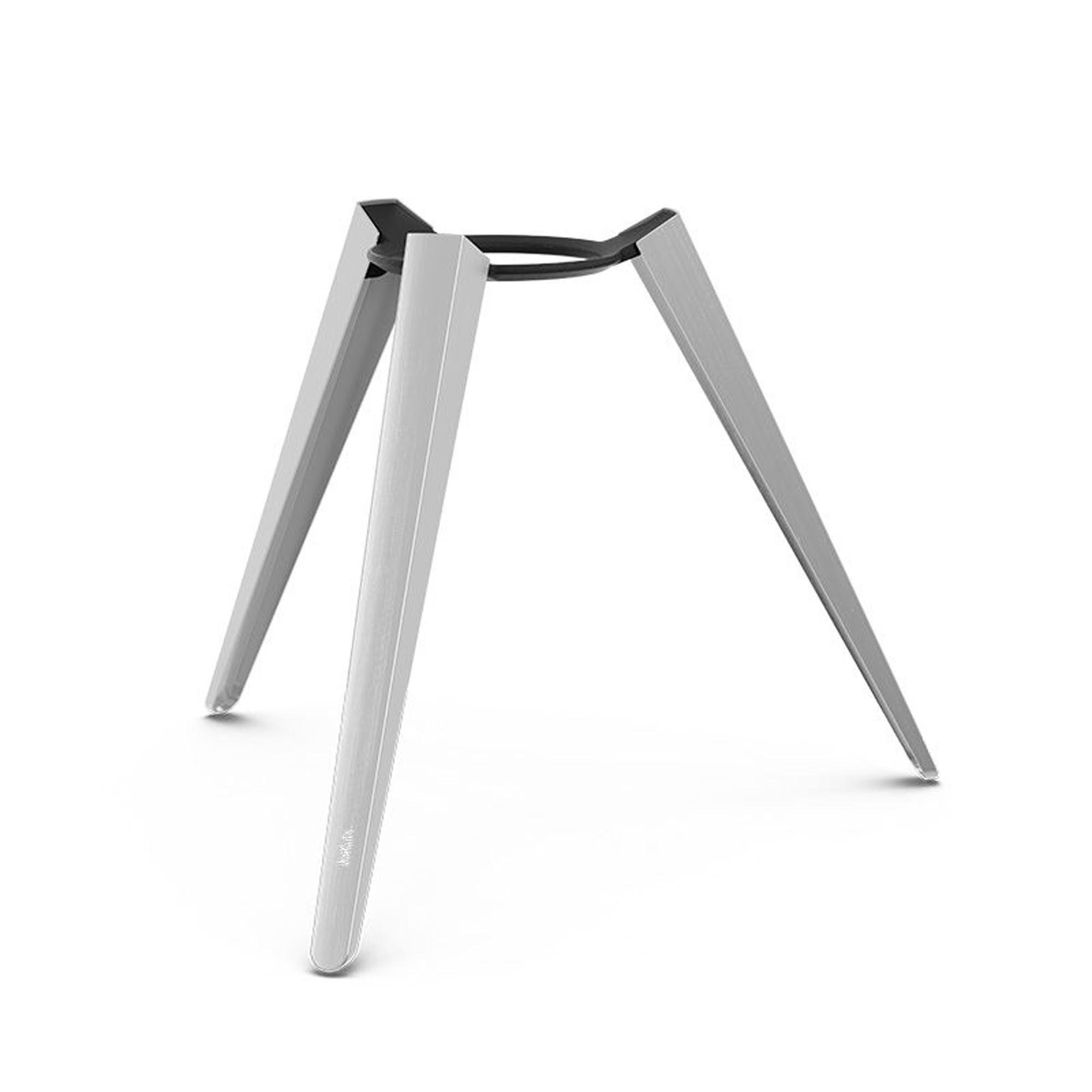 Stabiler, witterungsbeständiger Grillfuss aus Stahl, 45 cm hoch, für ergonomisches Grillen mit Moon Grill.