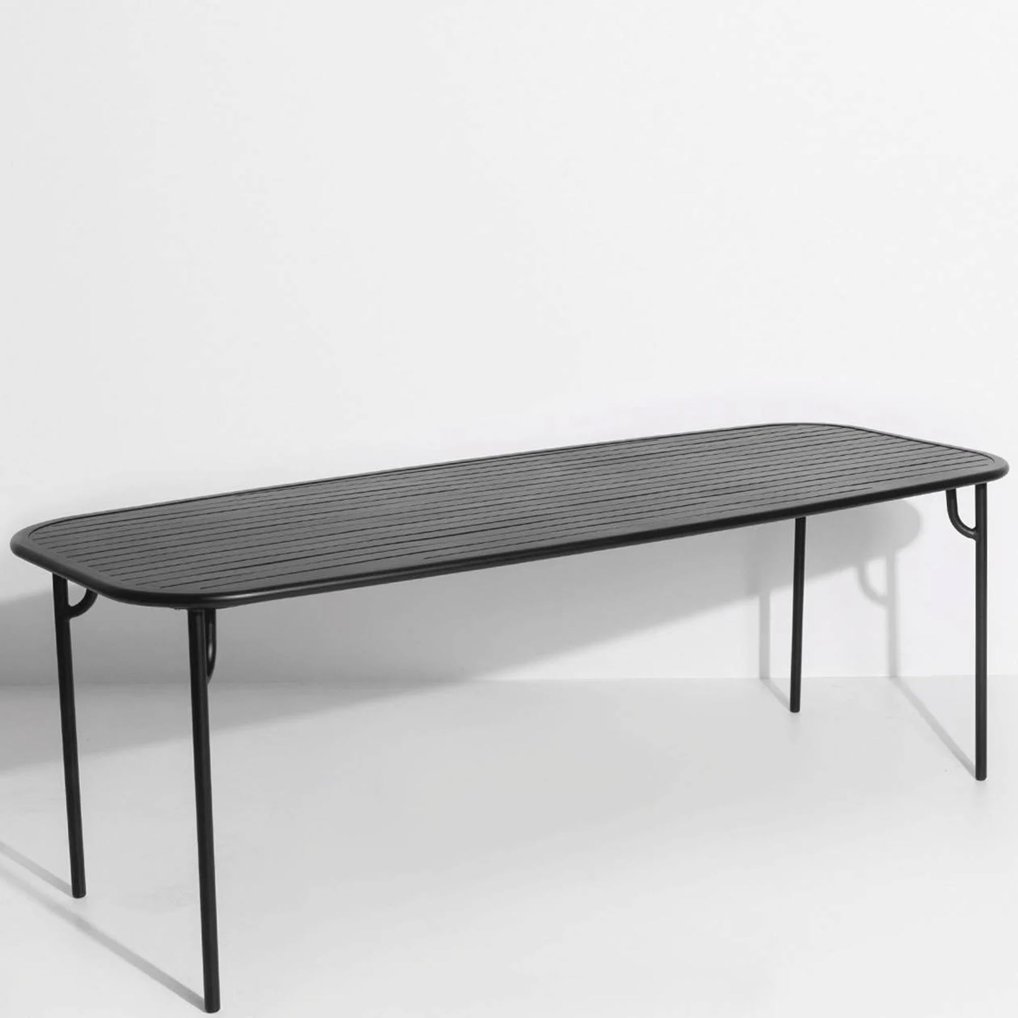 Eleganter Week-End Tisch Large von Petite Friture, ideal für gesellige Abende im Freien und stilvolle Gartenmöbel.