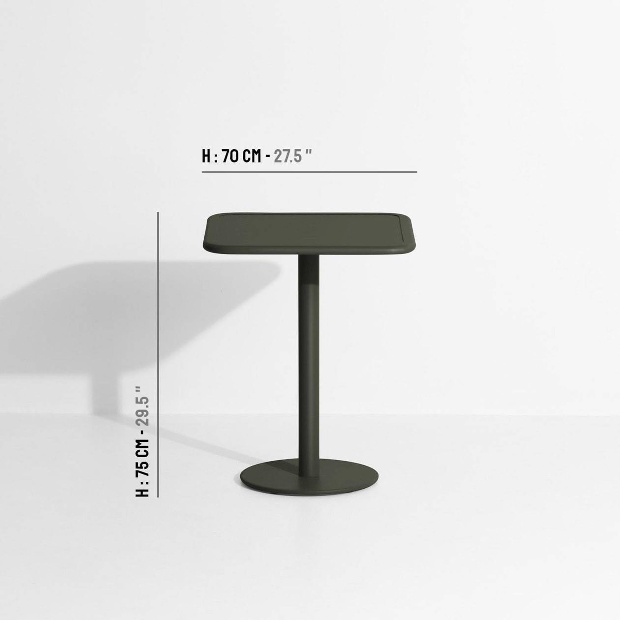 Week-End Esstisch: Modernes Design für Ihren Aussenbereich.