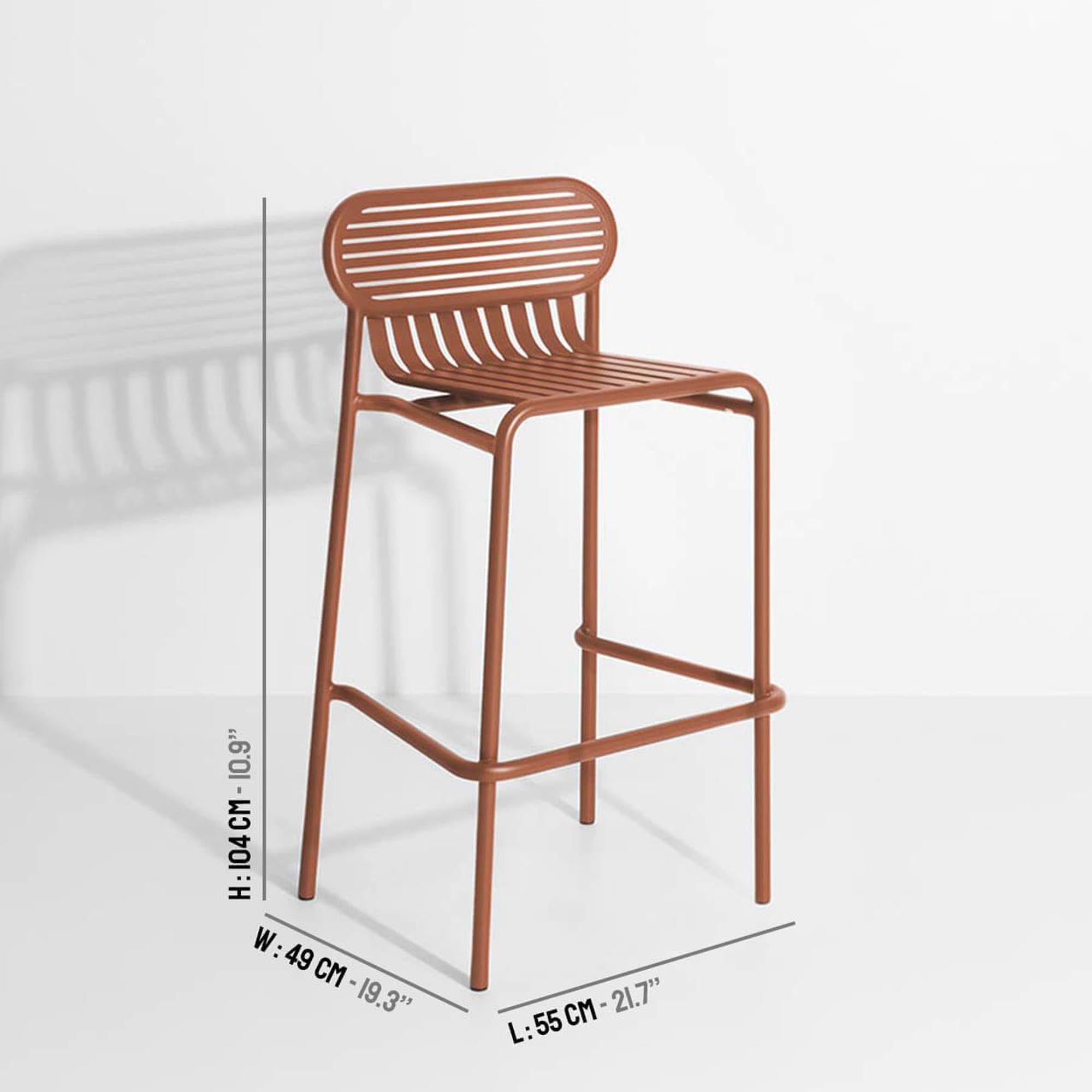 Eleganter Outdoor-Barstuhl Week-End von Petite Friture, ideal für entspannte Abende im Freien und stilvolle Gartenmöbel.