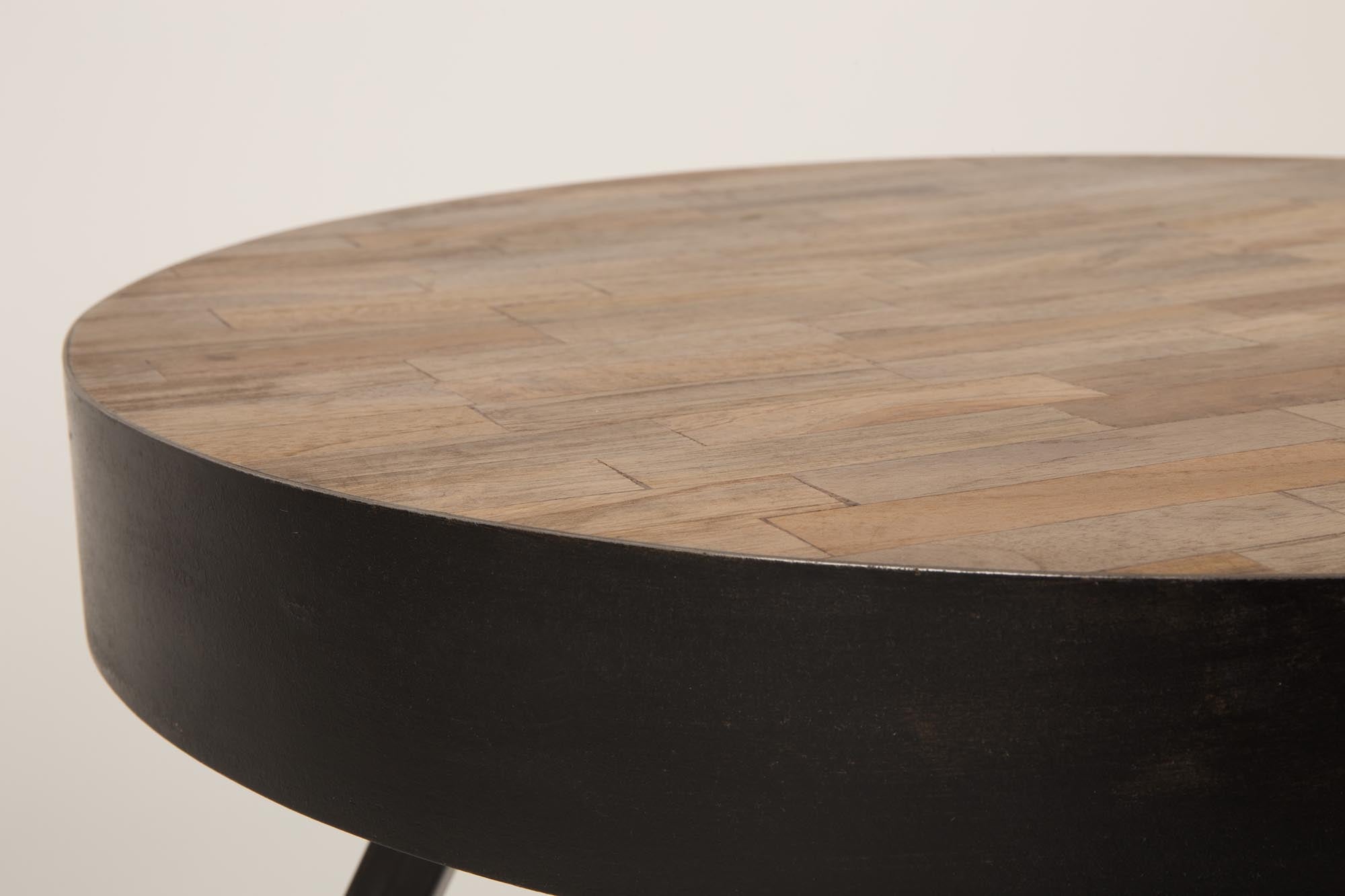 Beistelltisch SURI von White Label Living: Elegantes Design trifft Funktionalität – der perfekte Akzent für jedes Zuhause.