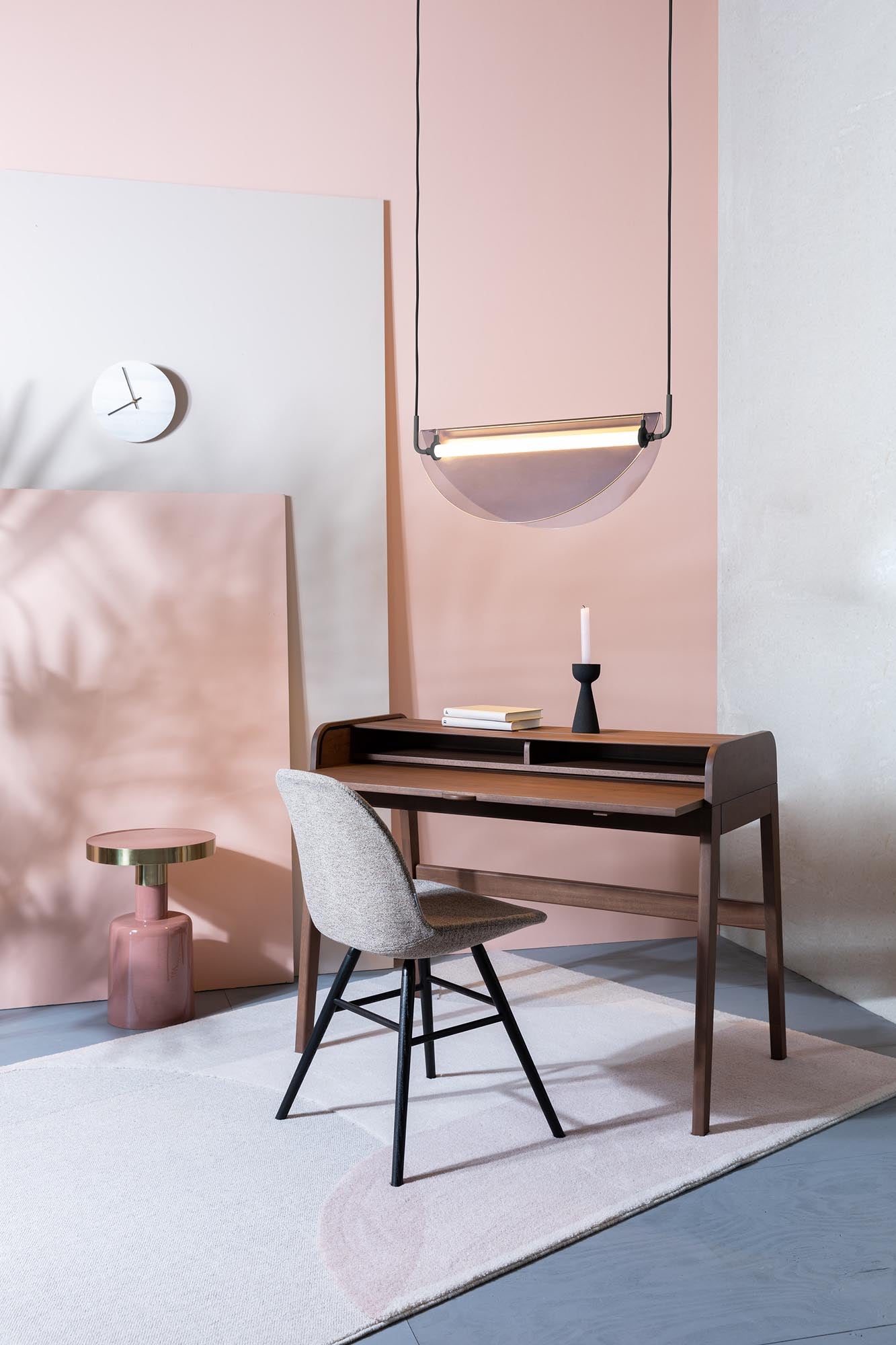 Der Teppich Dream von Zuiver kombiniert stilvolles Design mit weichem Komfort und schafft eine harmonische Atmosphäre in jedem Zuhause.