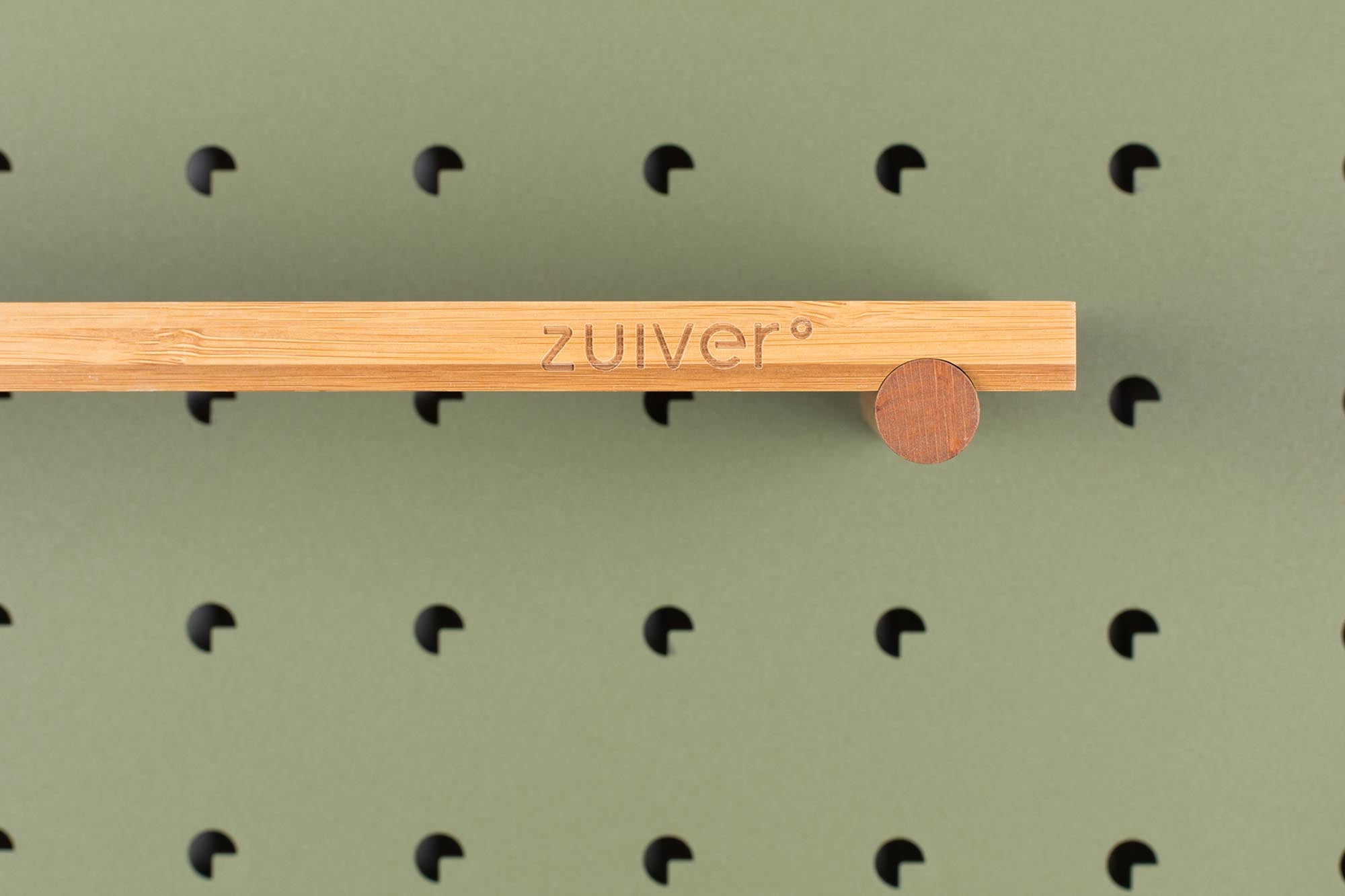Pegboard Bundy: Vielseitige Wanddeko für kreative Ordnungslösungen.