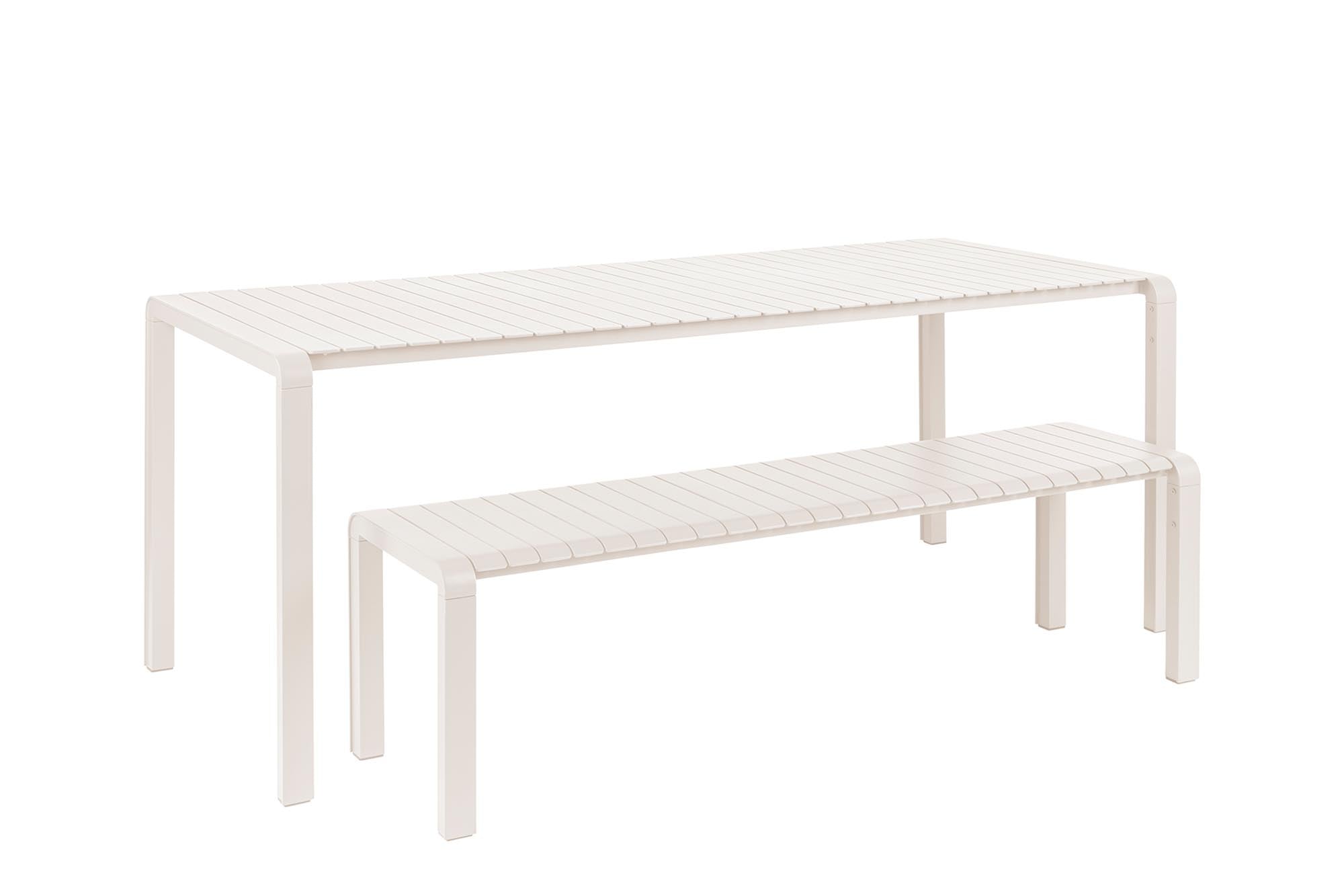 Elegante Gartenbank Vondel von Zuiver aus wetterfestem Akazienholz. Ideal für entspannte Stunden im Freien und gesellige Abende.