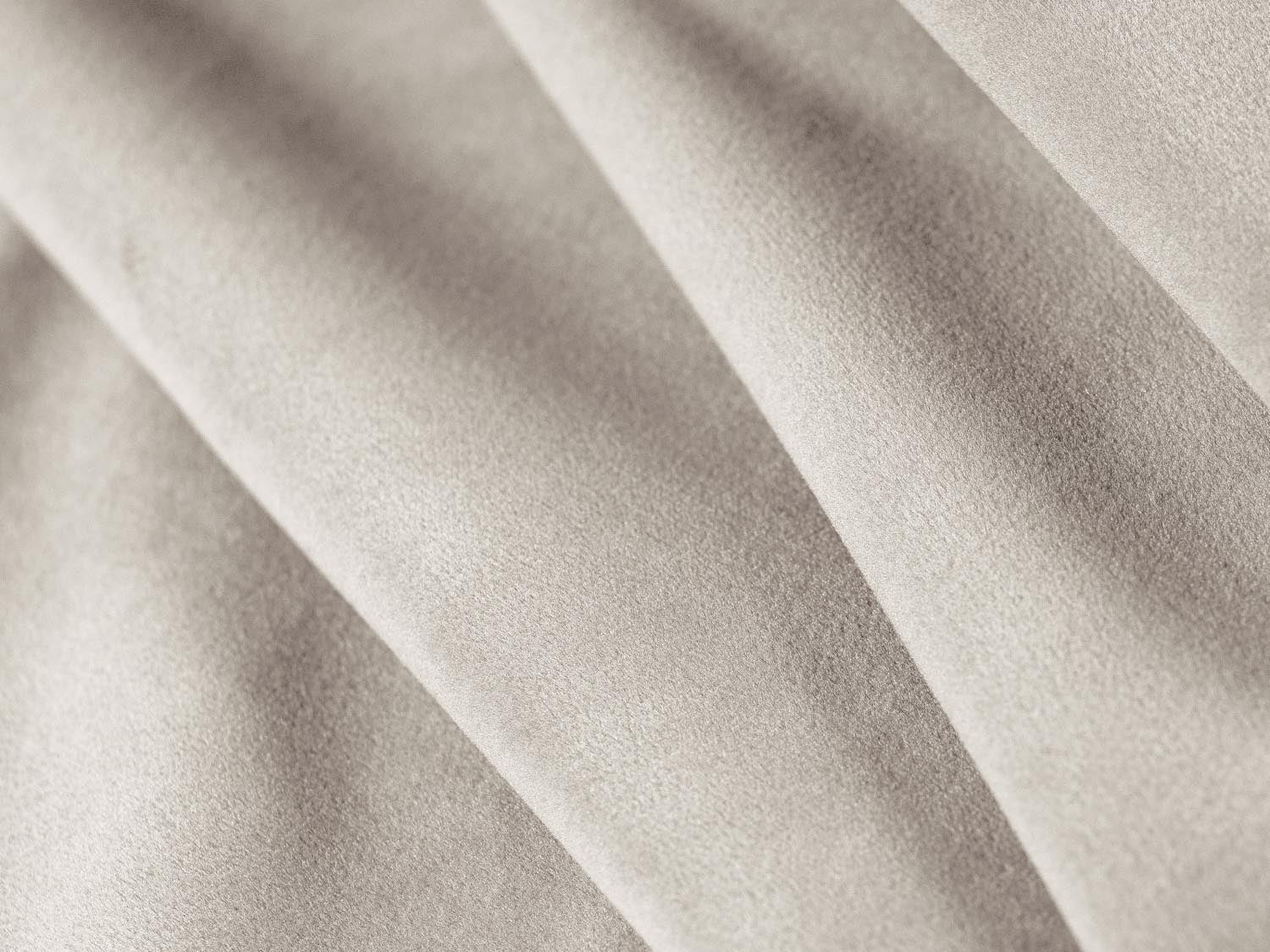 Elegantes Bellis Velour Sofa in Dunkelbeige, 4-Sitzer, modulares Design für vielseitige Wohnräume, vereint Stil und Komfort.
