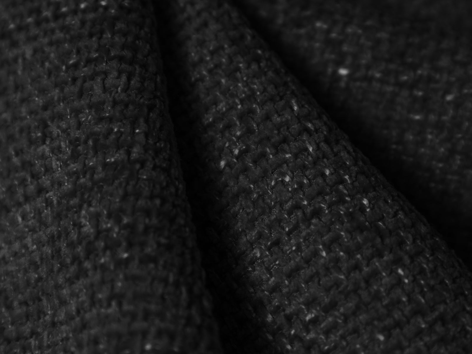 Modernes 5-Sitzer Ecksofa Miley Symmetrical in Schwarz von Micadoni, perfekt für entspannte Stunden und stilvolle Einrichtung.