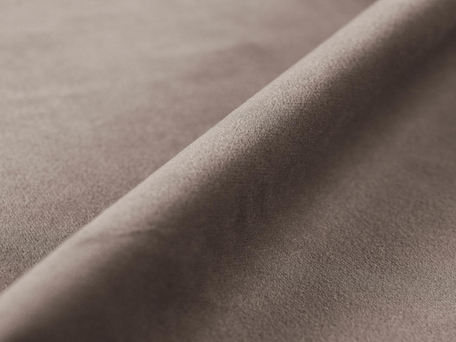 Elegantes linksseitiges Ecksofa Eden Velour für 4 Personen in dezentem Grau, ideal für modernes Wohndesign und gesellige Stunden.