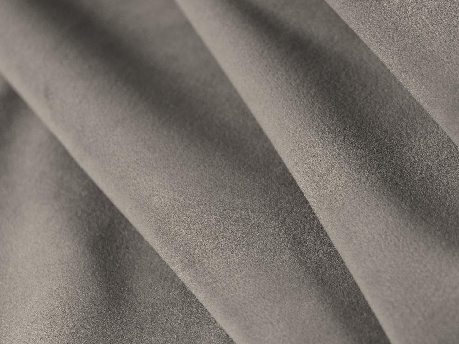 Modernes Kendal Velour Ecksofa in edlem Dunkelgrau, 6-Sitzer von Micadoni, perfekt für großzügige Wohnräume und stilvolle Einrichtung.