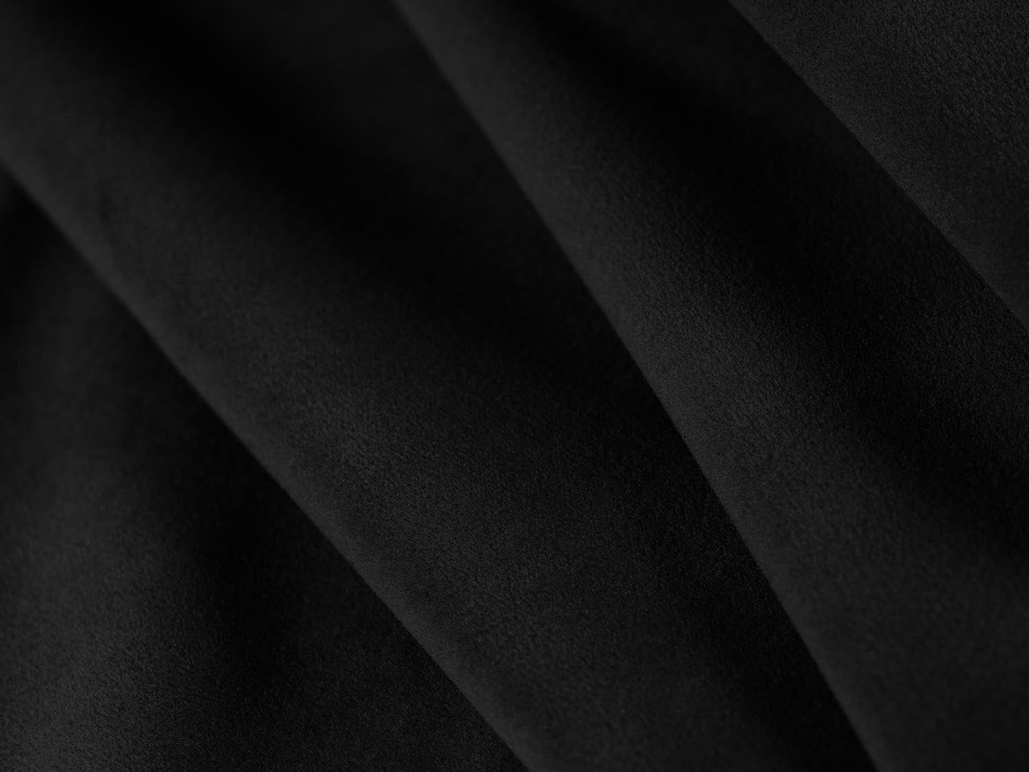 Elegantes Bellis Velour Ecksofa in Schwarz-Bluvel, 7-Sitzer, 282 cm, ideal für stilvolle Wohnräume und gesellige Abende.