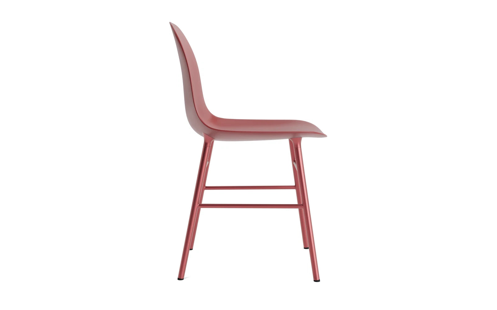 Eleganter Form Stuhl von Normann Copenhagen, der skandinavische Ästhetik und Komfort in einem minimalistischen Design vereint.