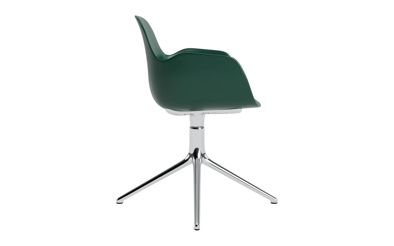 Eleganter Form Drehstuhl mit Armlehnen von Normann Copenhagen, ideal für komfortables Sitzen in modernen Büros und Wohnräumen.