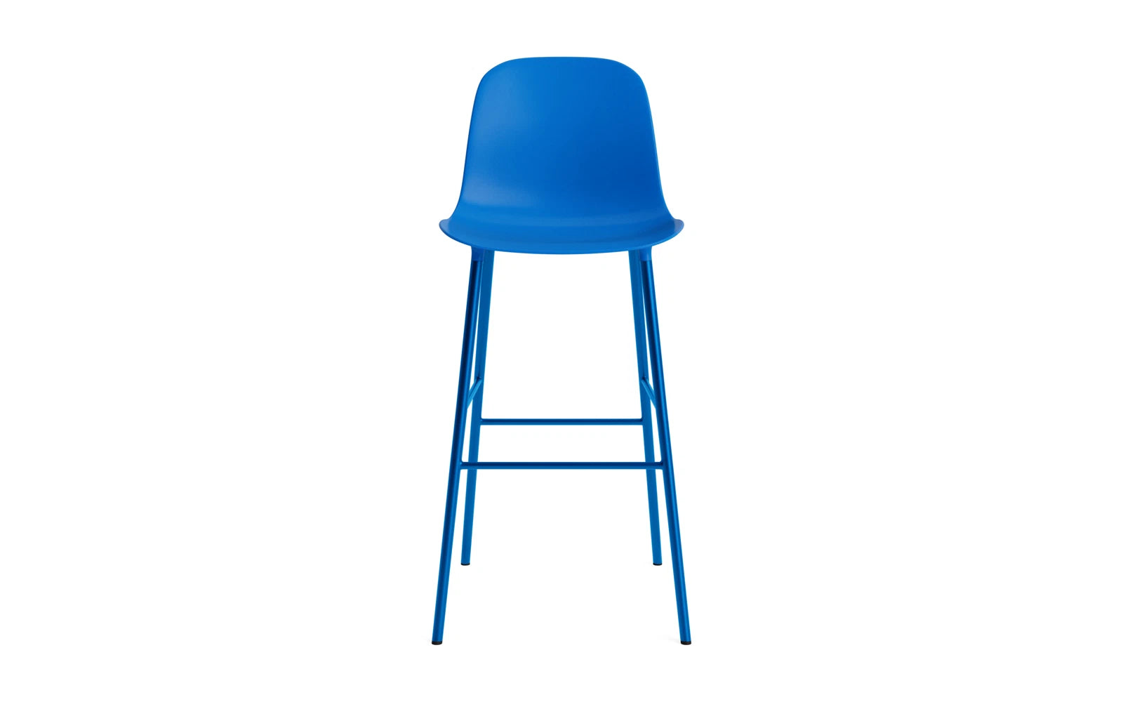 Entdecken Sie den Form Barstuhl in leuchtendem Blau von Normann Copenhagen – stilvoll, modern und perfekt für Ihre Bar oder Küche.