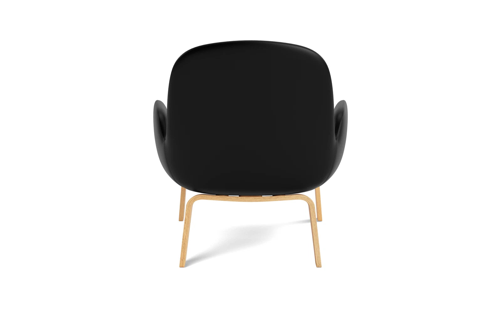 Stilvoller Era Lounge-Sessel in Eiche, niedriges Design für gemütliche Stunden in zeitgemäßen Interiors.
