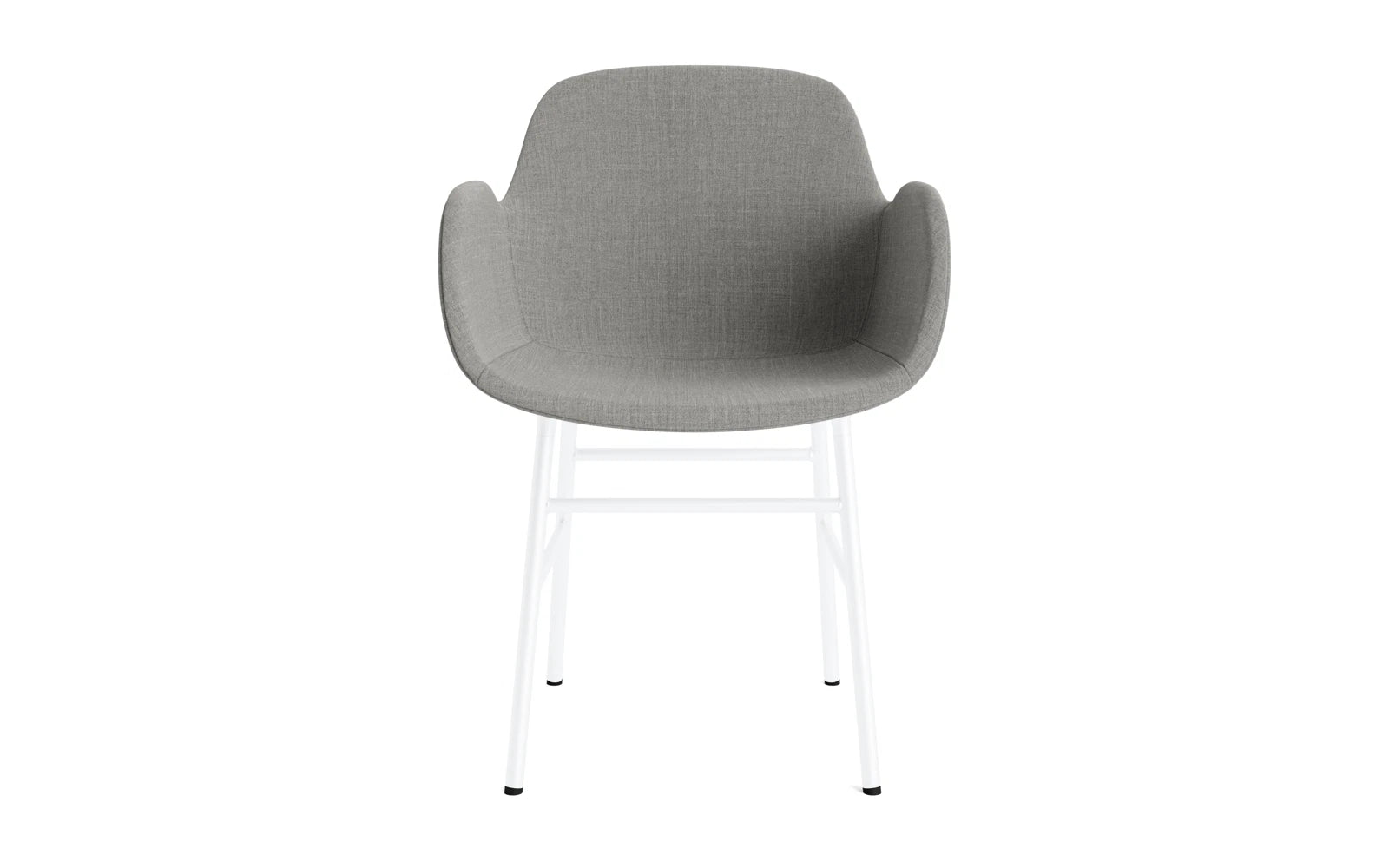 Erleben Sie den Form Lehnstuhl gepolstert Weiss Stahl Remix von Normann Copenhagen – ein elegantes Möbelstück, das zeitloses Design mit luxuriösem Komfort kombiniert.