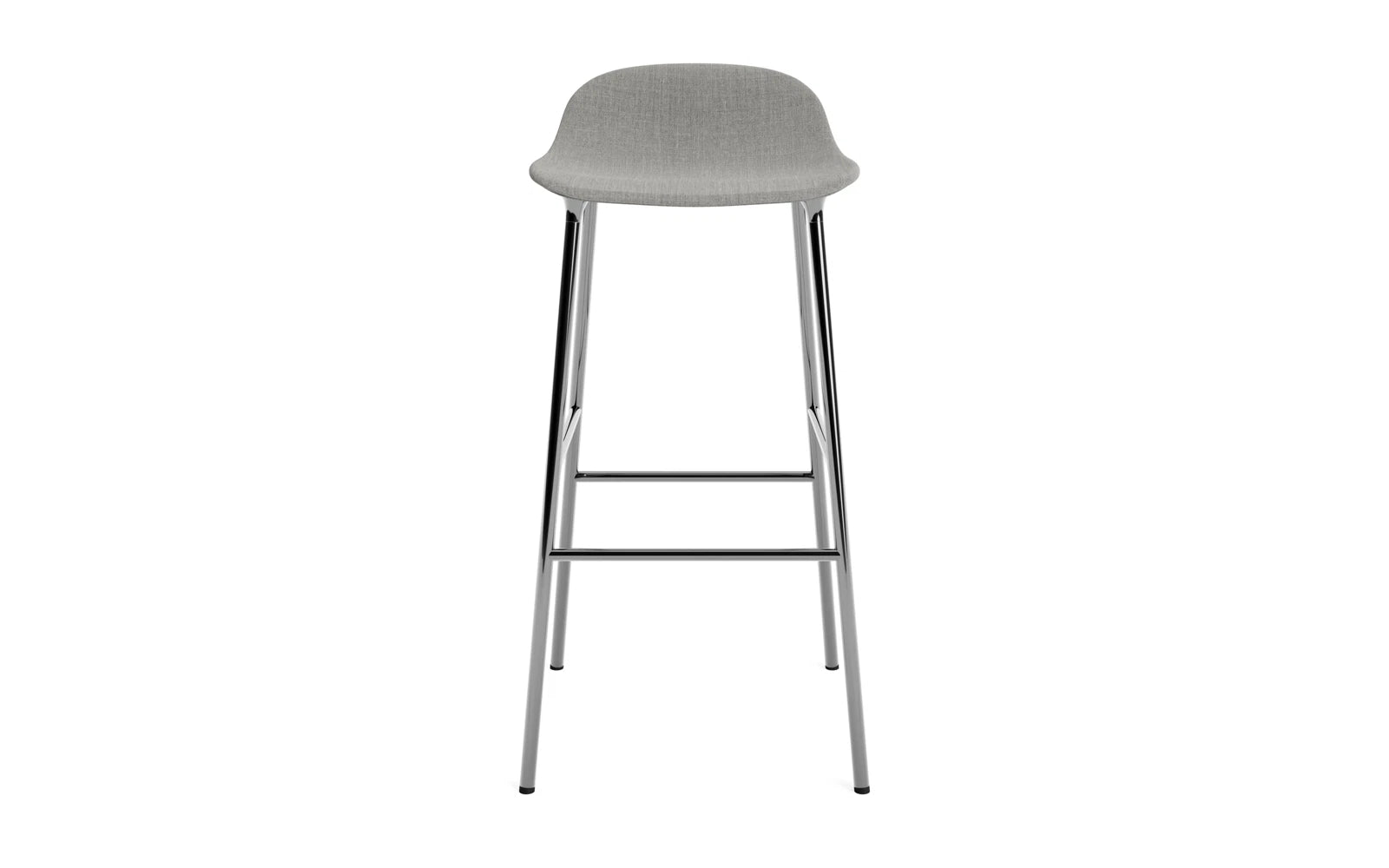 Erleben Sie den Form Barstuhl 75 cm gepolstert Chrom Remix von Normann Copenhagen – ein elegantes Designhighlight, das Komfort und Stil perfekt kombiniert.