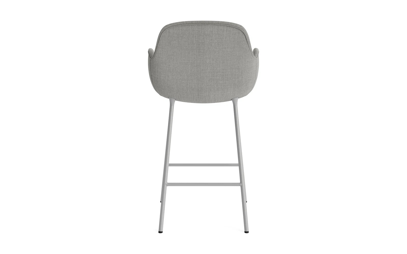 Erleben Sie den Form Barstuhl mit Armlehne von Normann Copenhagen. Mit 65 cm Sitzhöhe, grauer Polsterung und robustem Stahlgestell ist er der Inbegriff modernen Designs.