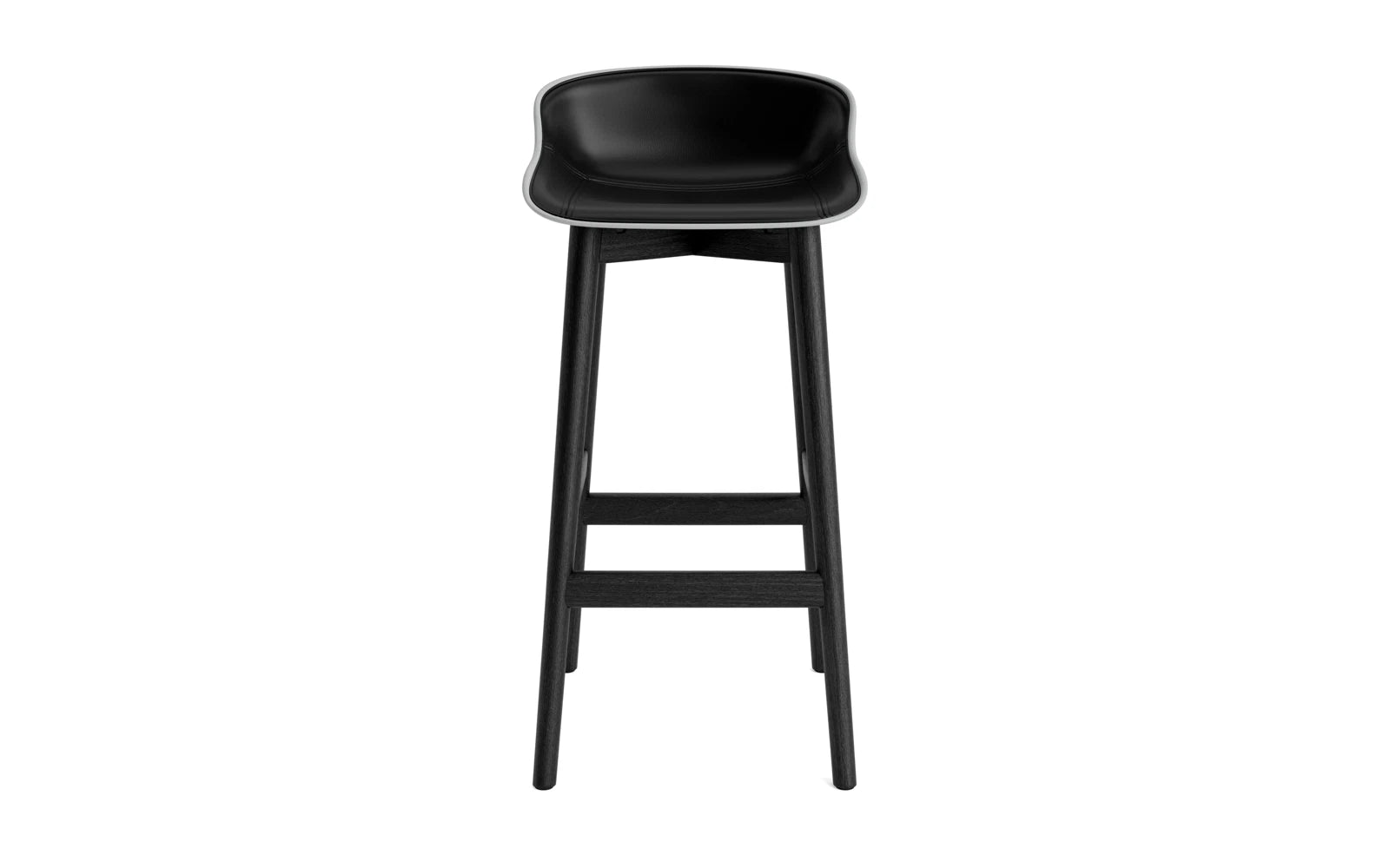 Erleben Sie den Hyg Barhocker 75 cm von Normann Copenhagen – ein eleganter Barhocker aus schwarzer Eiche mit grauem Polster, der skandinavische Gemütlichkeit und Stil vereint.